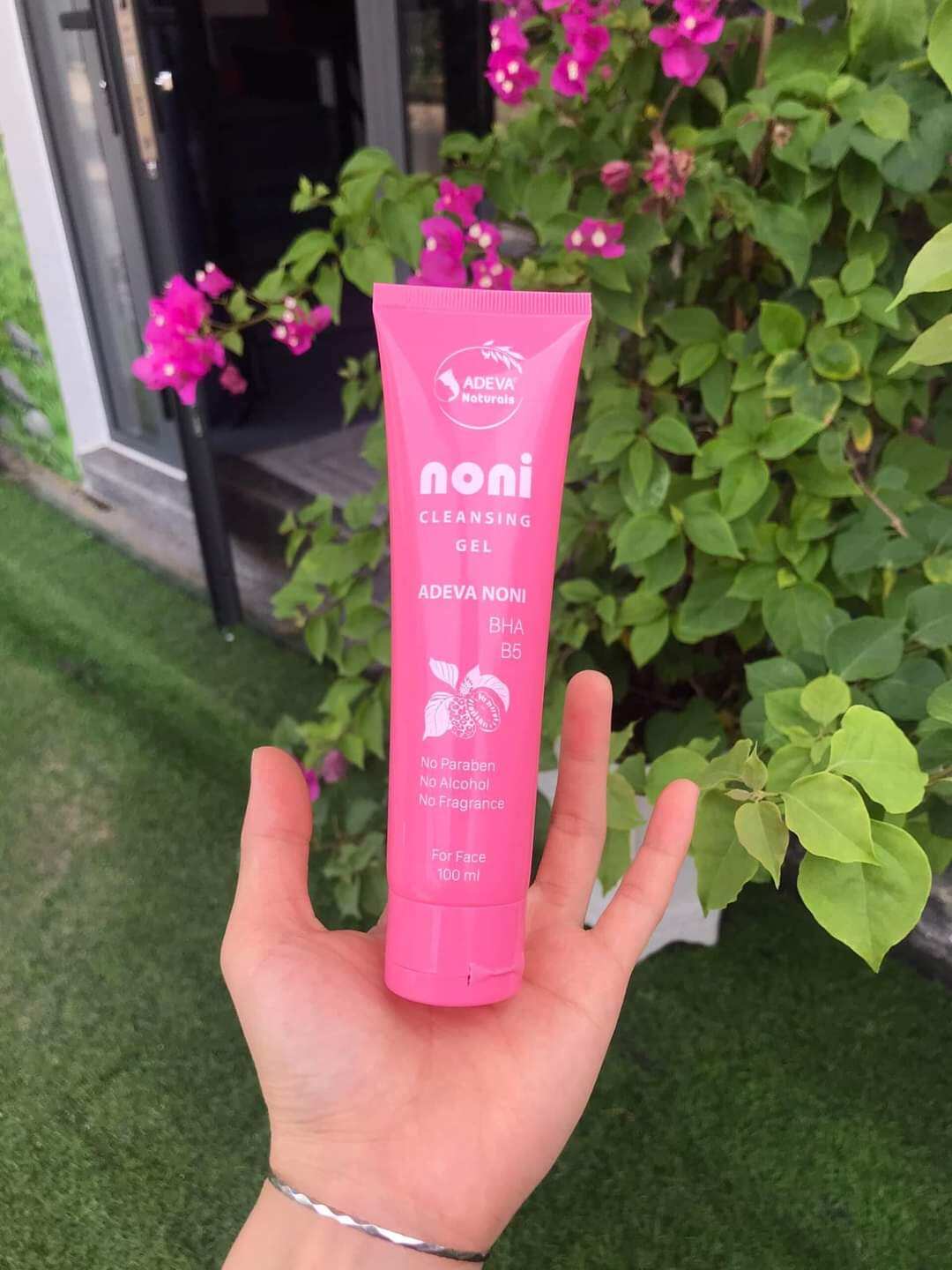 Sửa rửa mặt từ trái nhàu thiên nhiên, làm sáng da, kiềm dầu, ngăn ngừa mụn, làm da sáng hồng