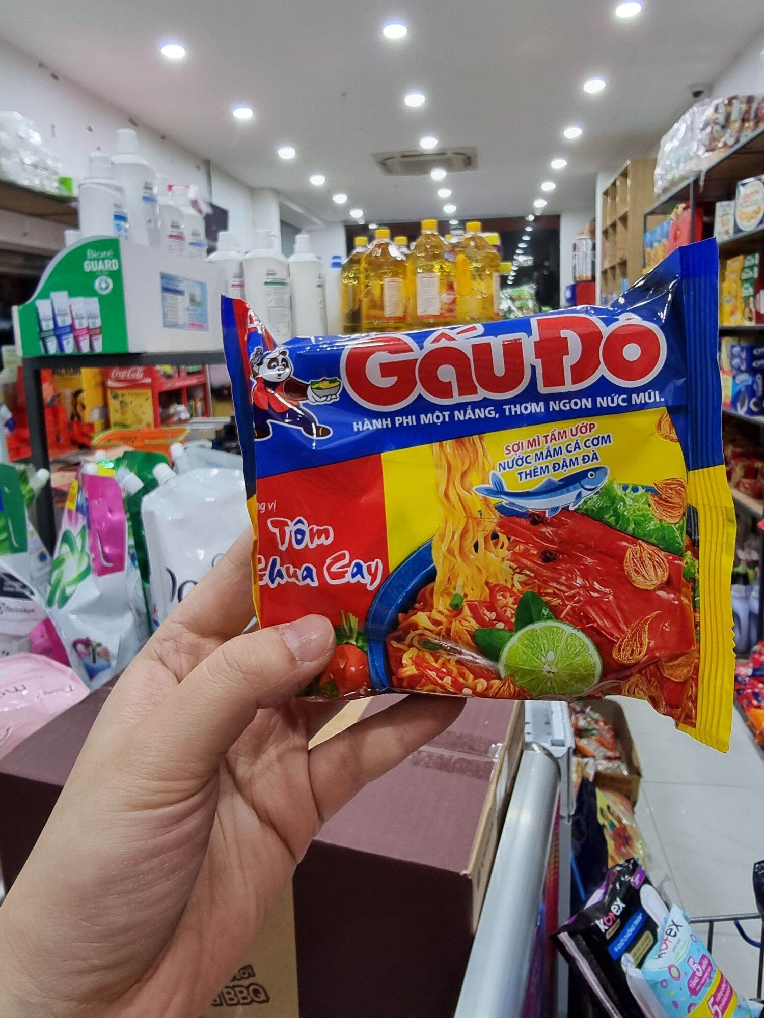 Combo 10 gói mì Gấu Đỏ tôm chua cay