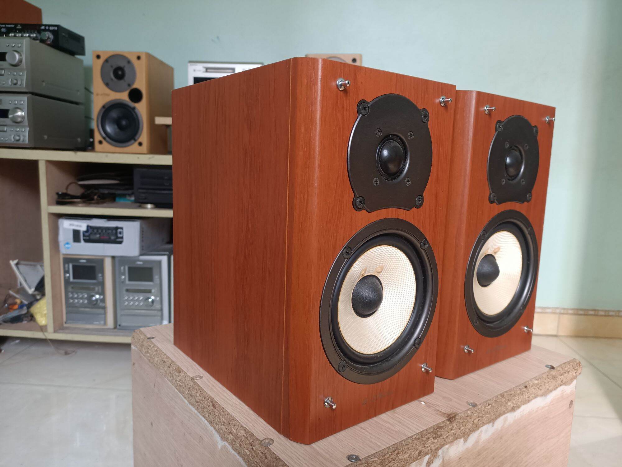 Loa mini cao cấp Onkyo D-S7GXDV Nhật bãi.