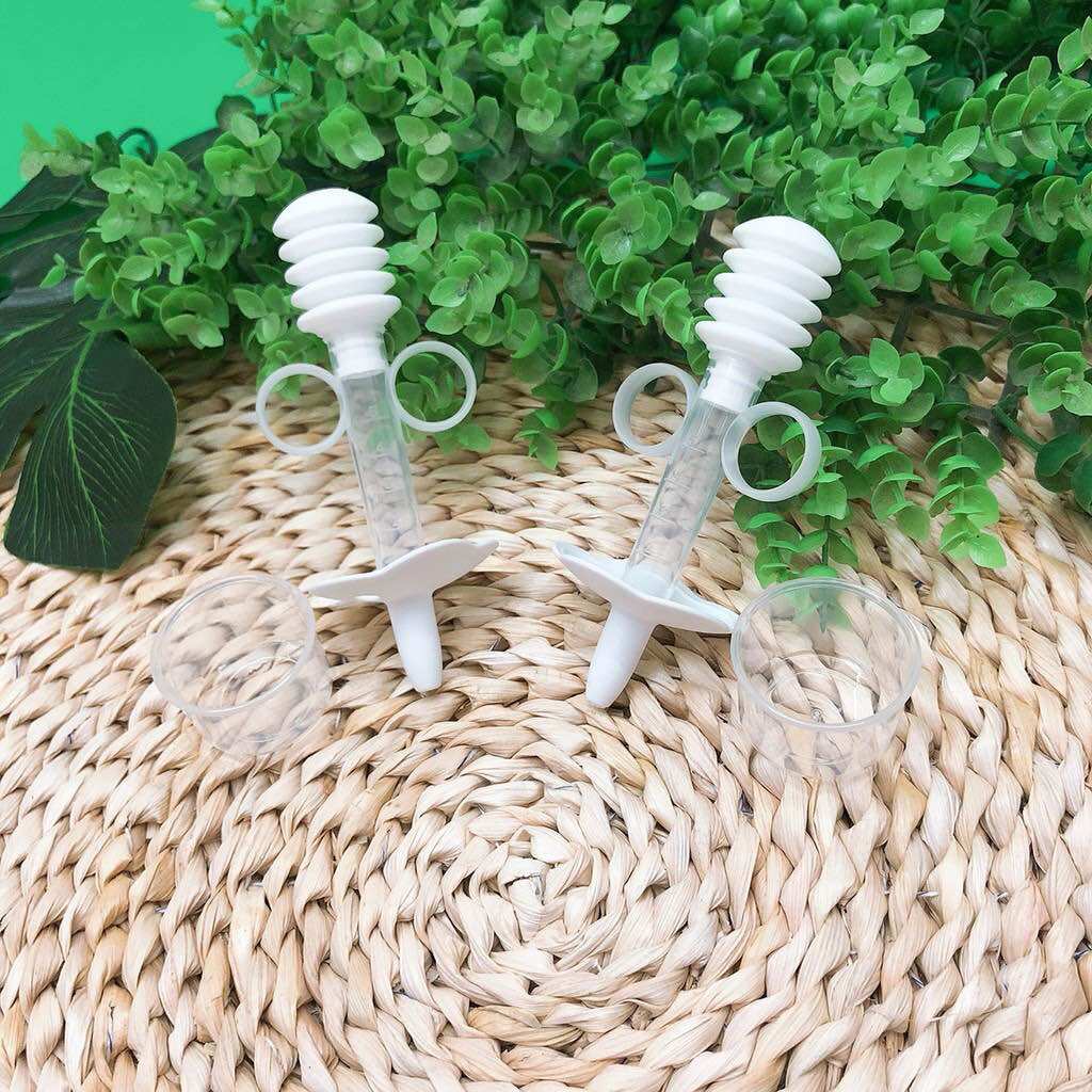 Dụng cụ cho bé uống thuoc uống sữa an toàn