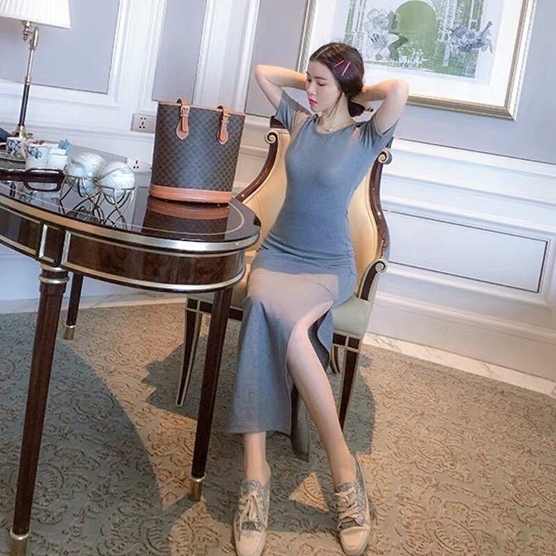 Đầm body dáng dài xẻ tà tôn dáng chất siêu đẹp