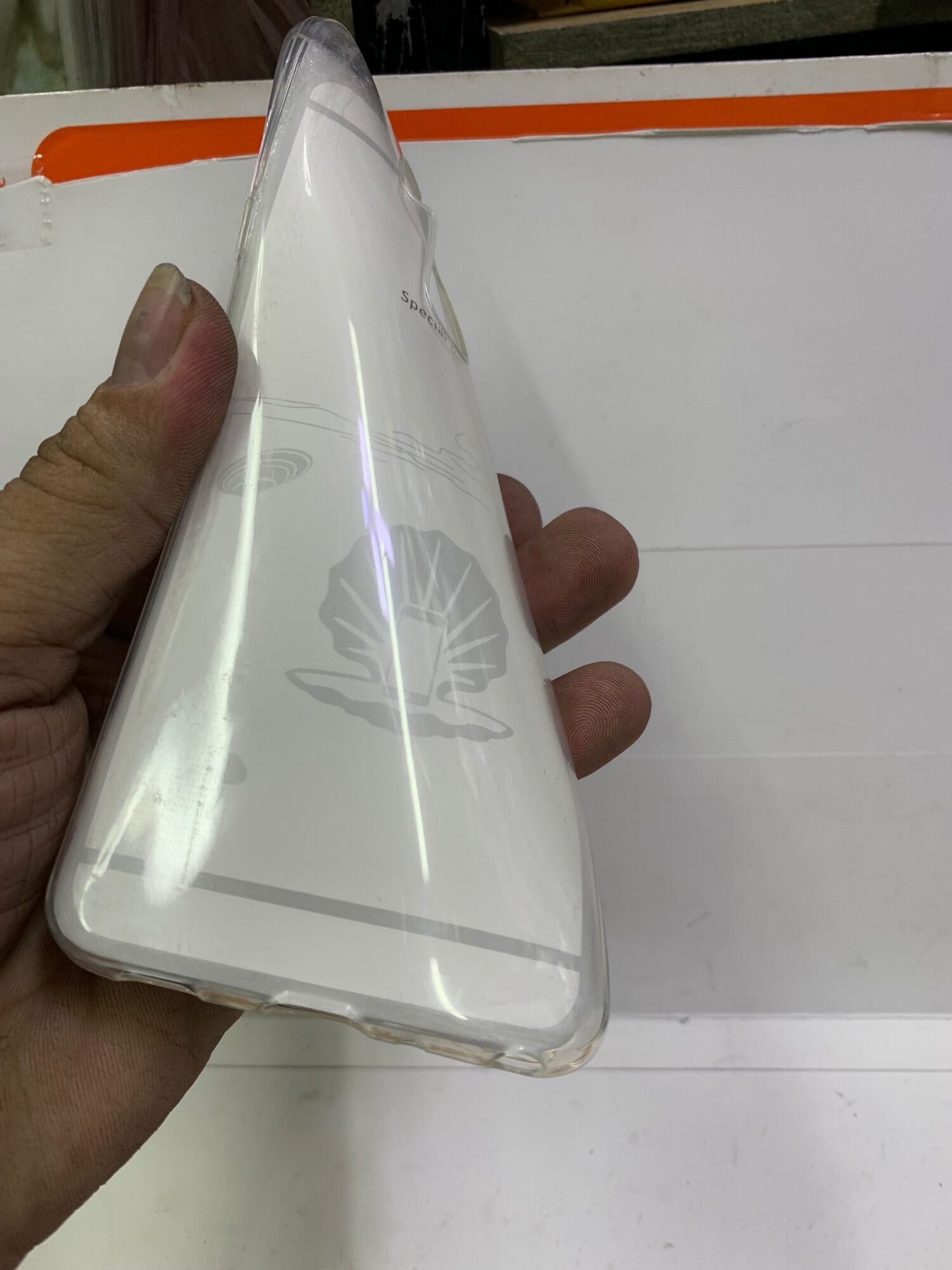 Ốp lưng LG G7 dẻo lưng trong suốt