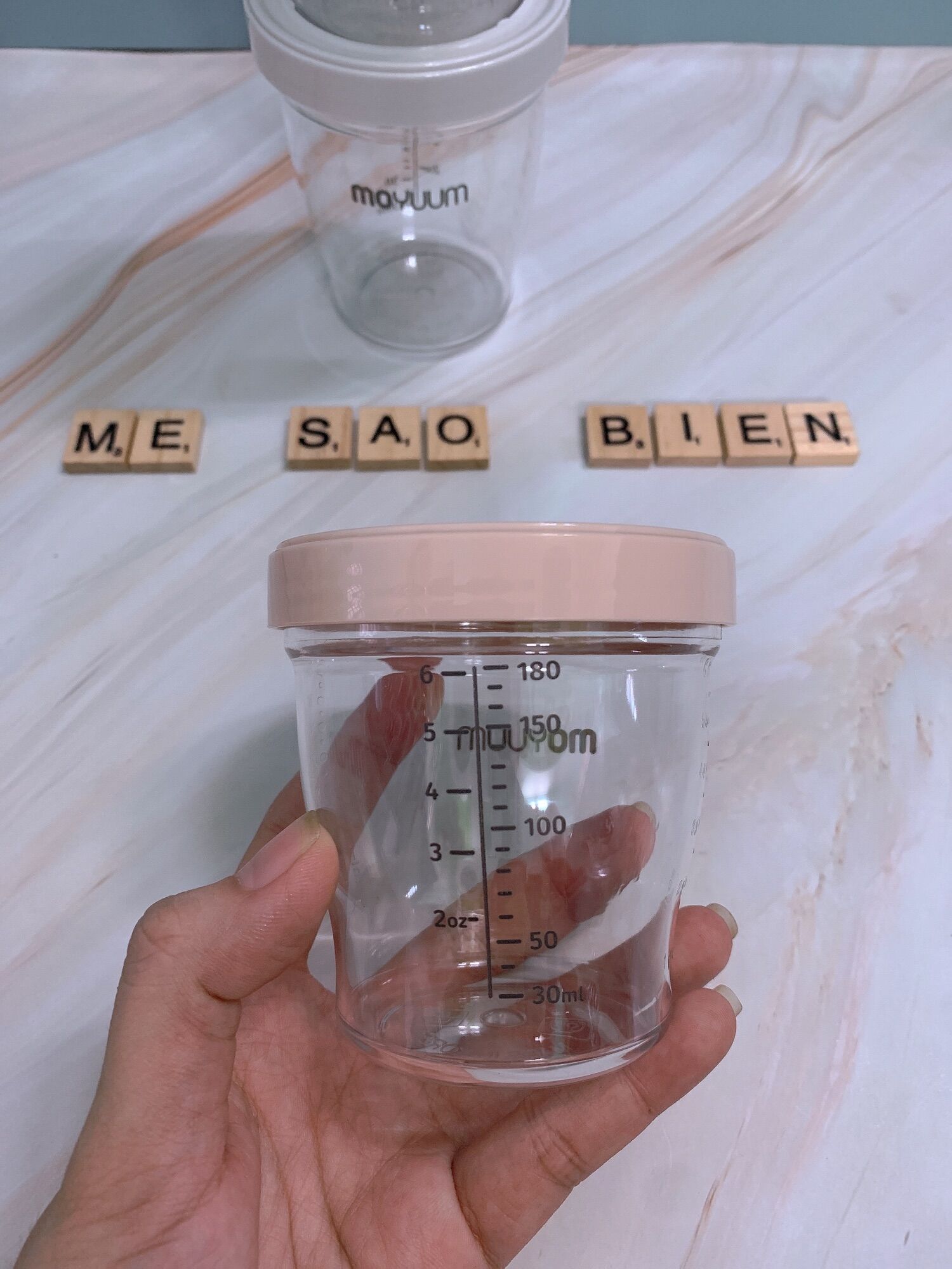 Hộp trữ sữa/ thức ăn Moyuum (có tách lẻ)