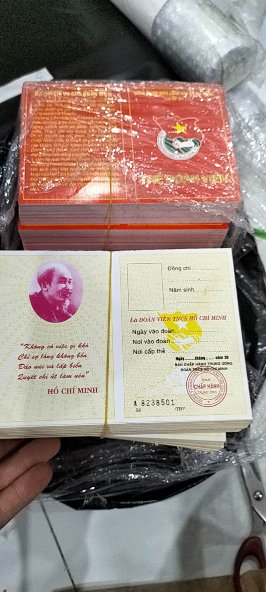 Thẻ đoàn viên thanh niên (100 cái)