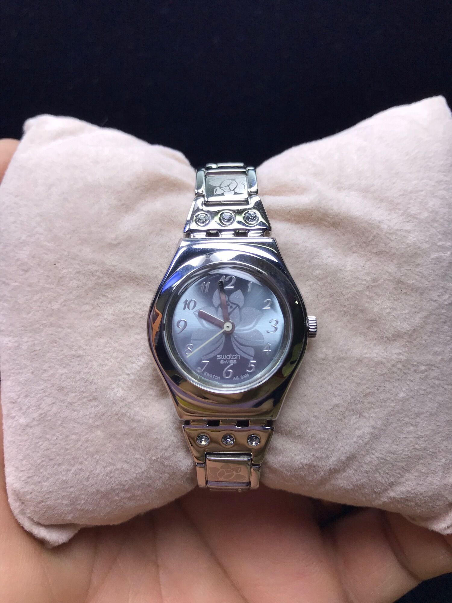 💕Đồng hồ Si Nữ hiệu Swatch Swiss Thụy Sĩ🇨🇭