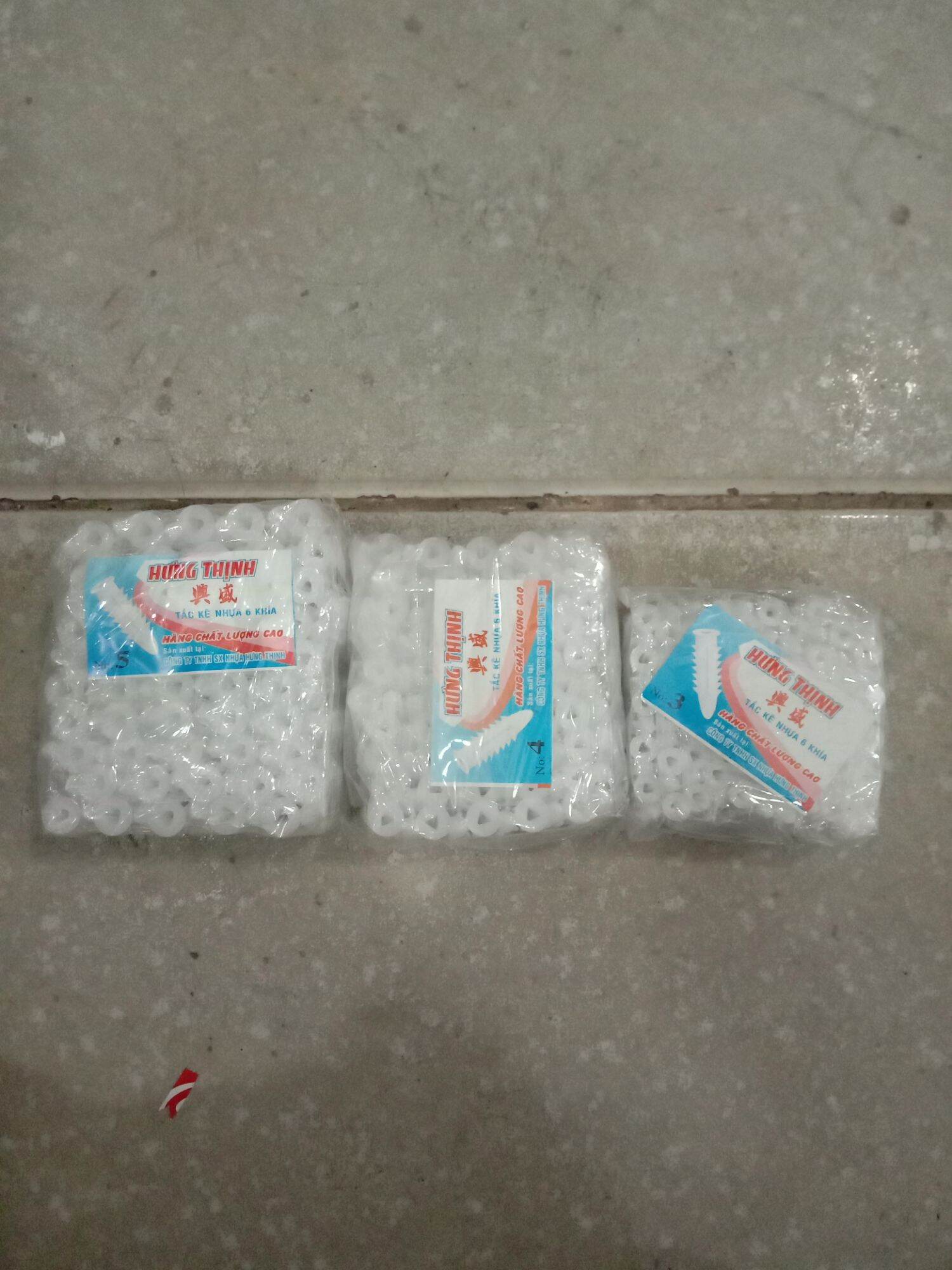 1b tắc kê nhựa(1b=100cái)