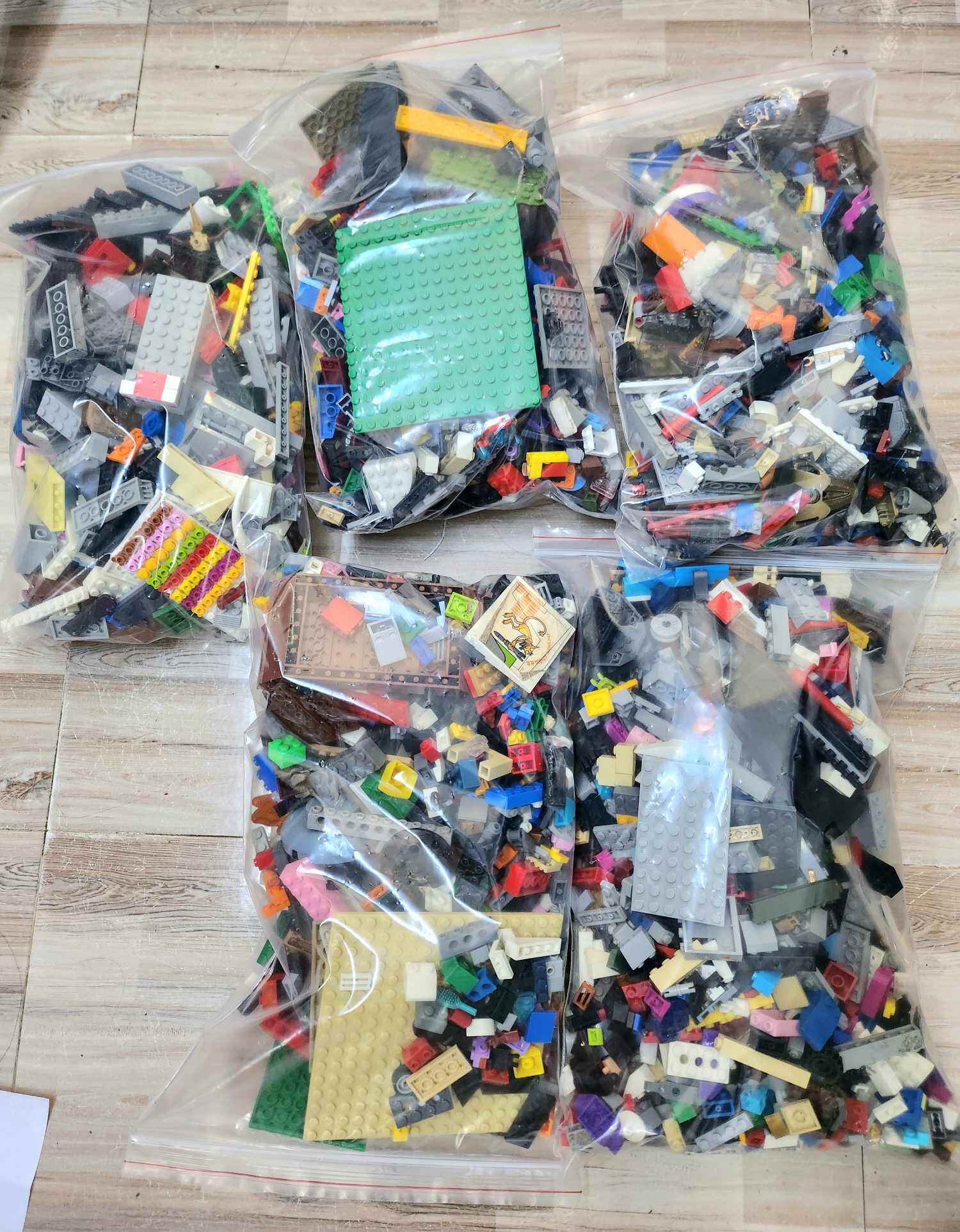 thanh lý 1kg LEGO NON vệ sinh SƠ