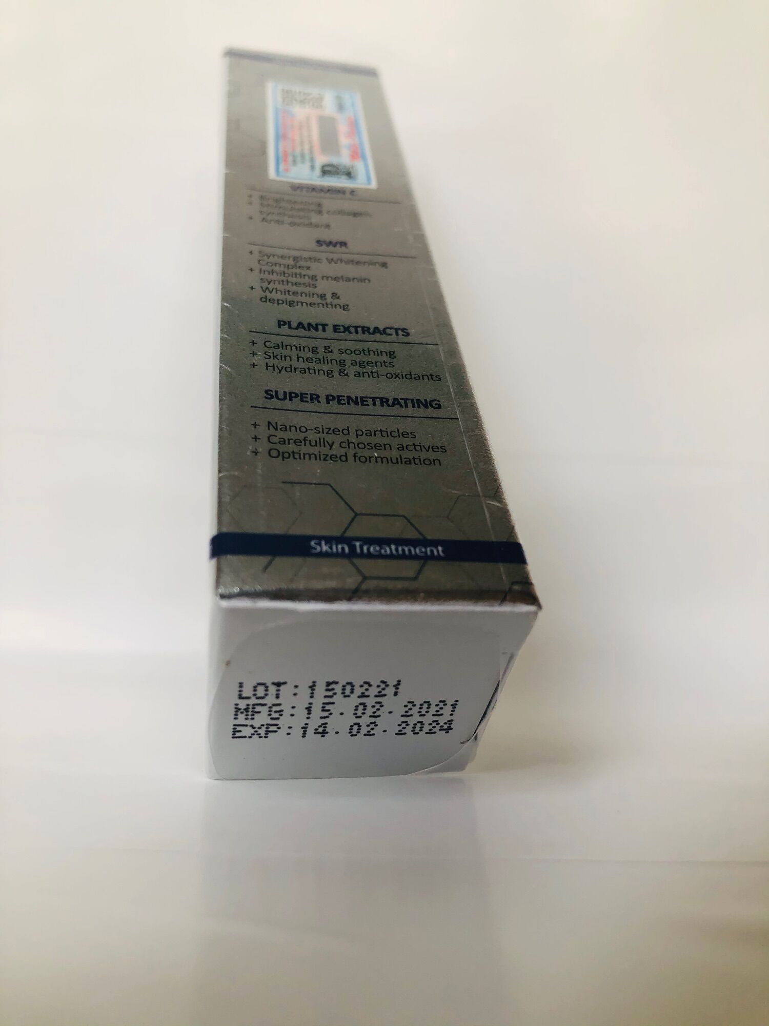 [HCM]KEM LÀM HỒNG MÔI NUWHITE L1A