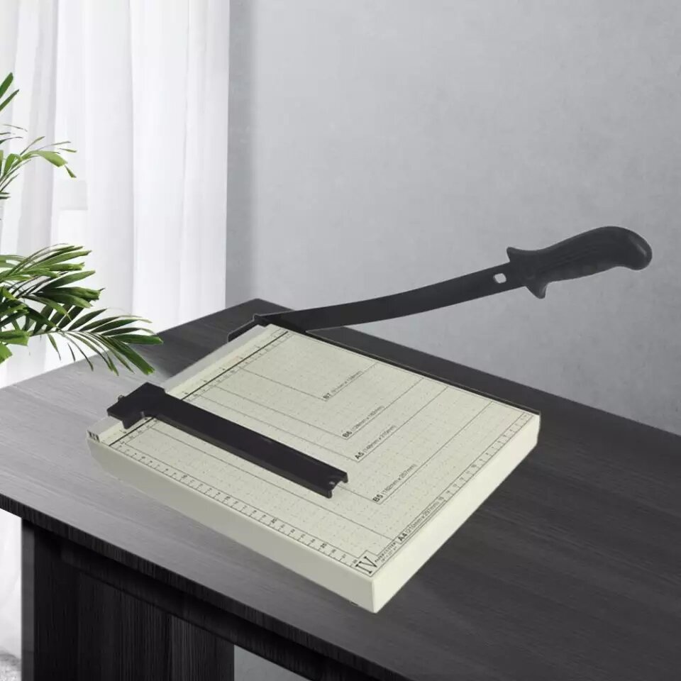 BÀN CẮT GIẤY KHỔ A4 829