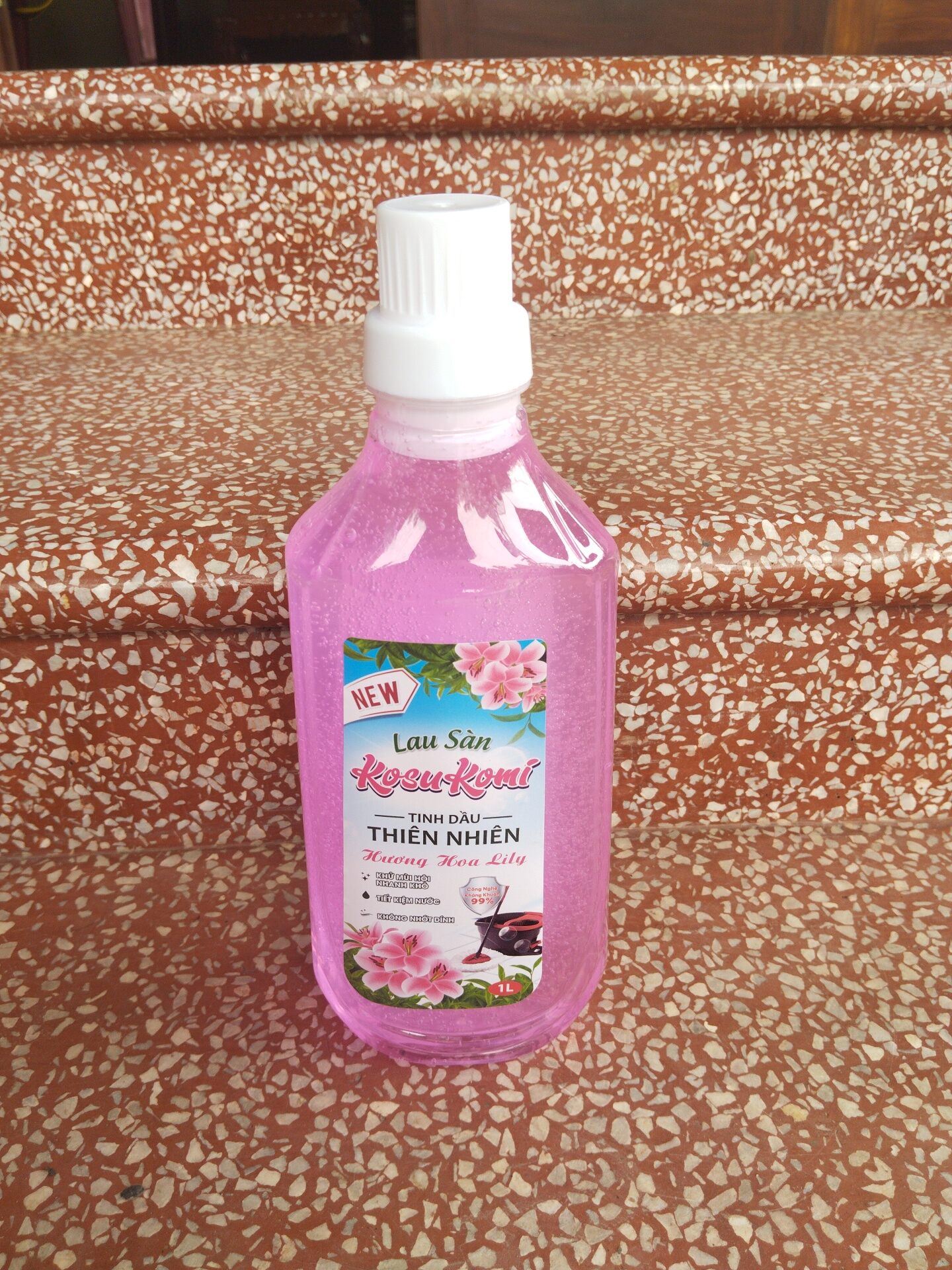 Kosukomi Floor Cleaner