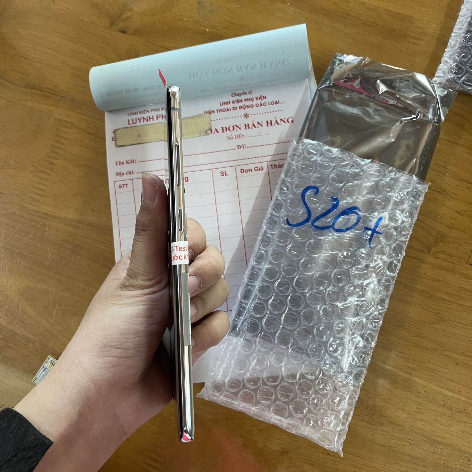 Màn hình samsung s20 plus oled có khung