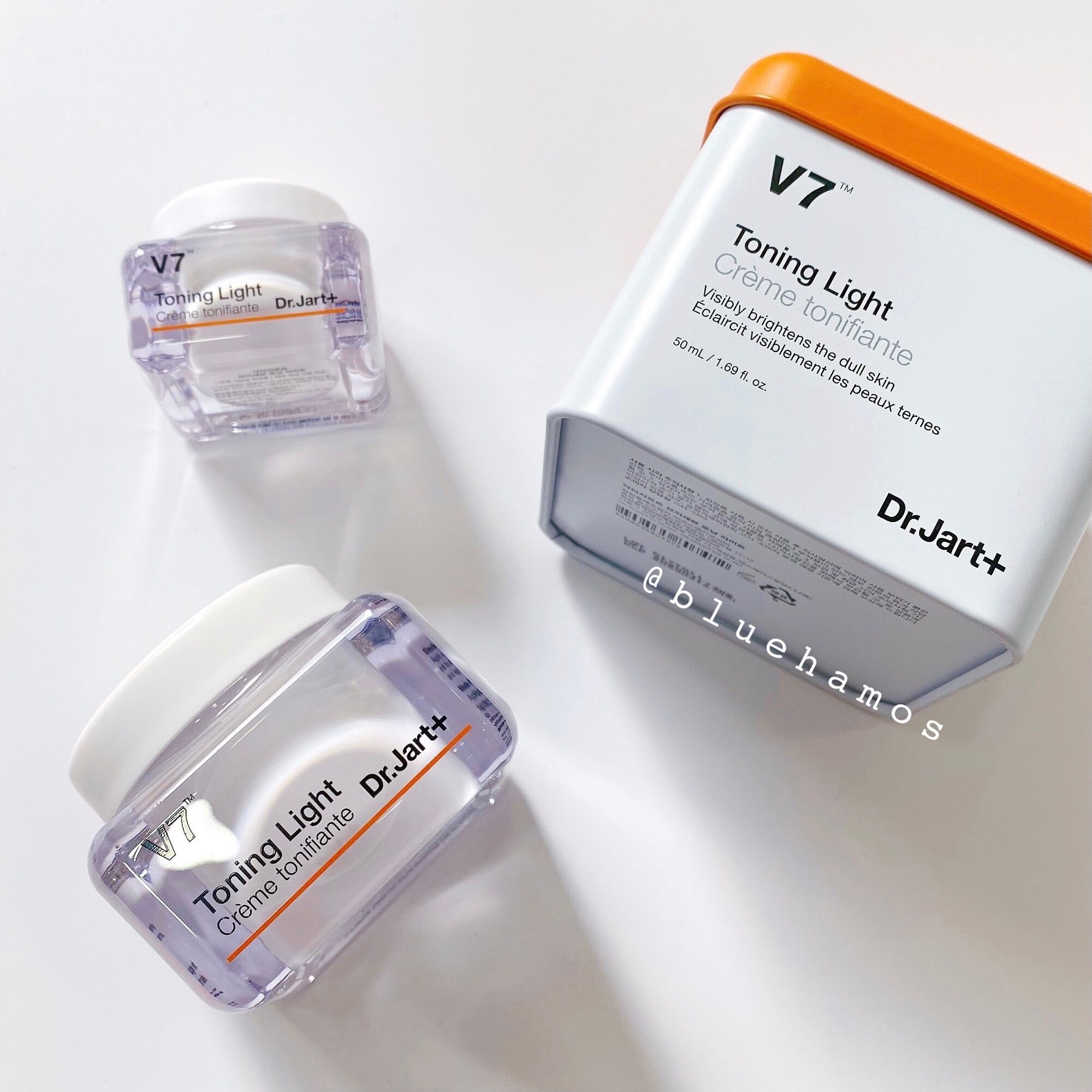 Kem dưỡng trắng da Dr.Jart+ V7 Toning Light