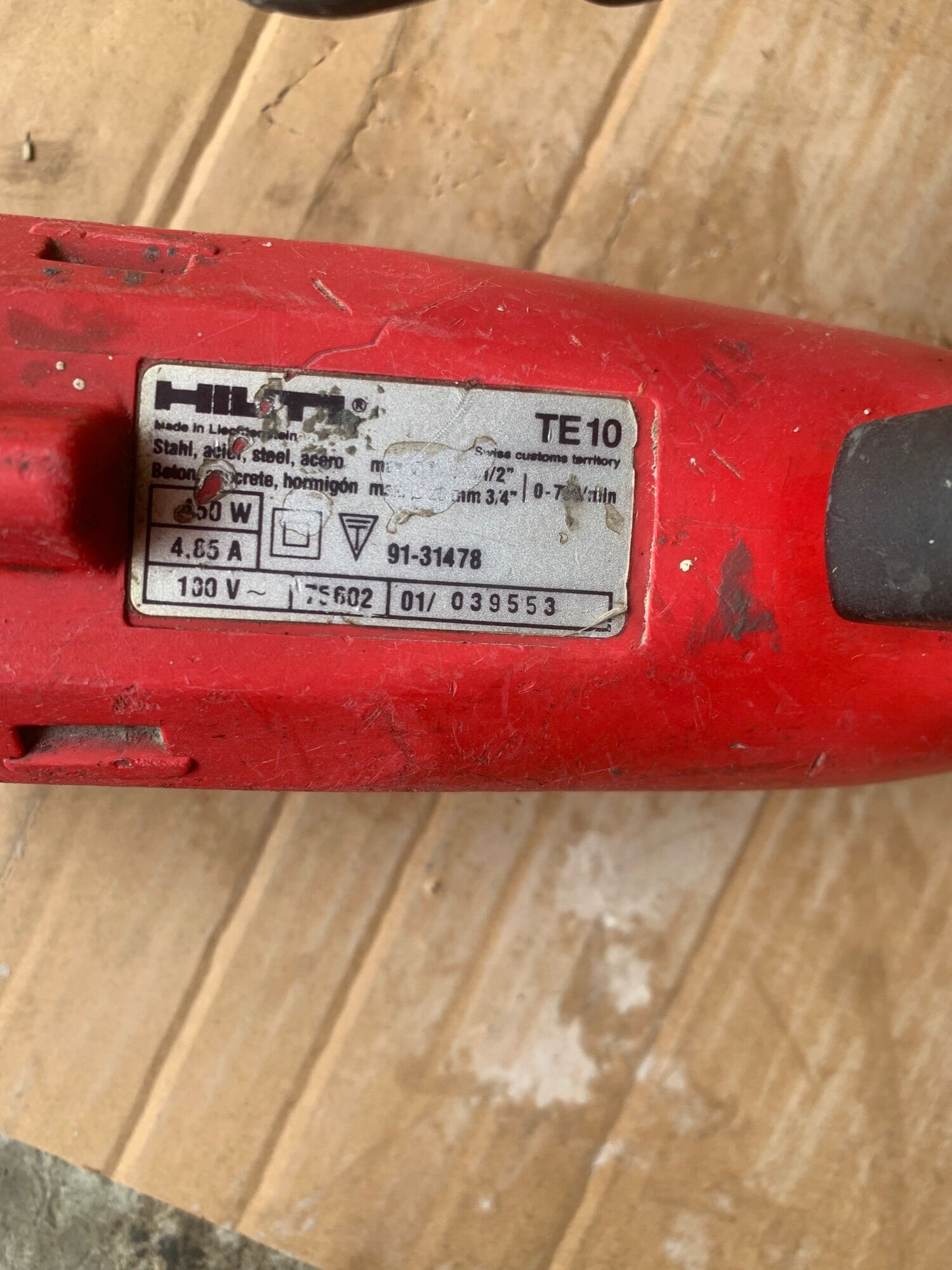 máy khoan bê tông hilti te10
