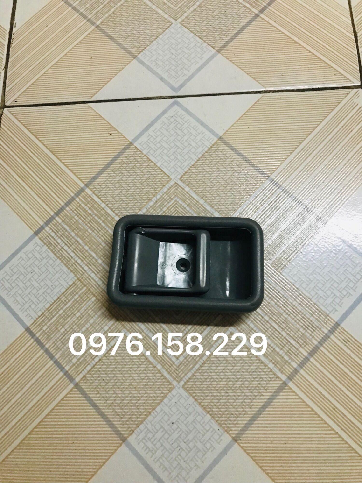 TAY MỞ CỬA TRONG KIA PRIDE, CD5