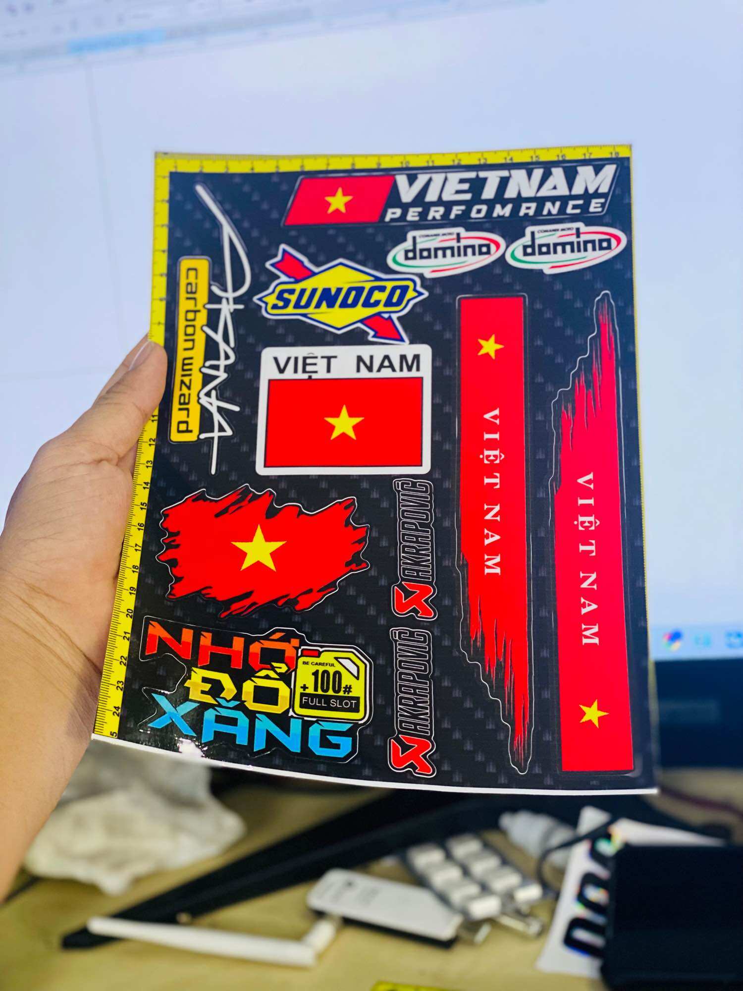 Set tem logo lá cờ việt nam