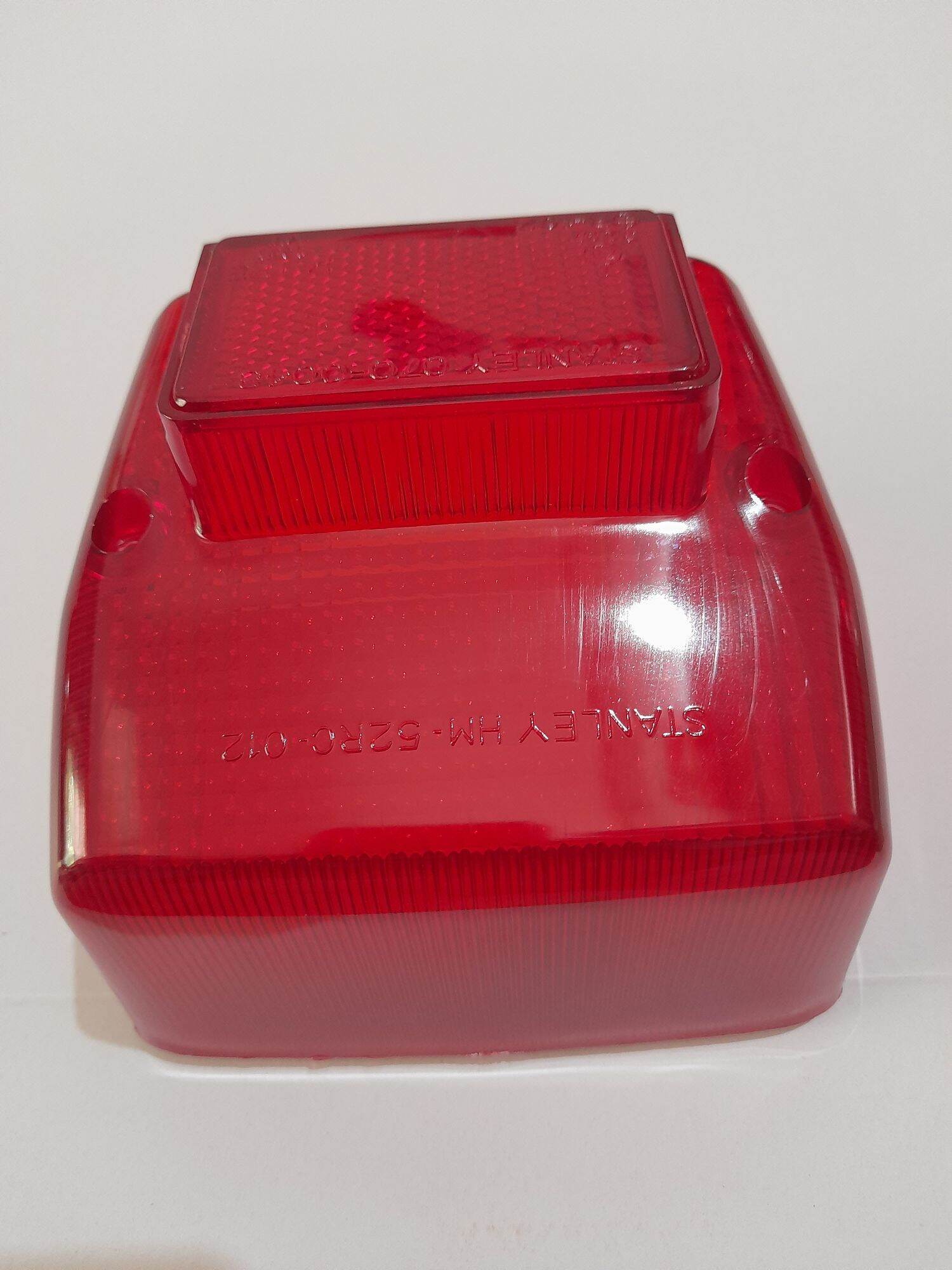 Chụp đuôi đèn sau xe Cúp 82.