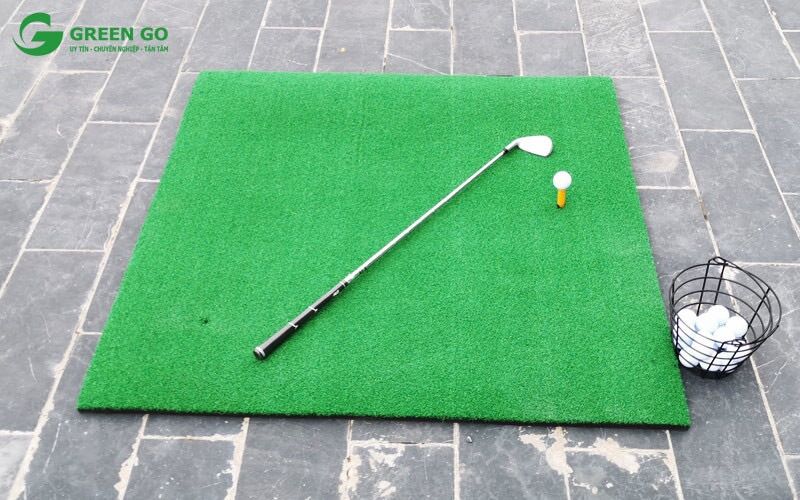 THẢM TẬP GOLF SWING KÍCH THƯỚC 1,2x1,2m (KÈM 3 BÓNG)