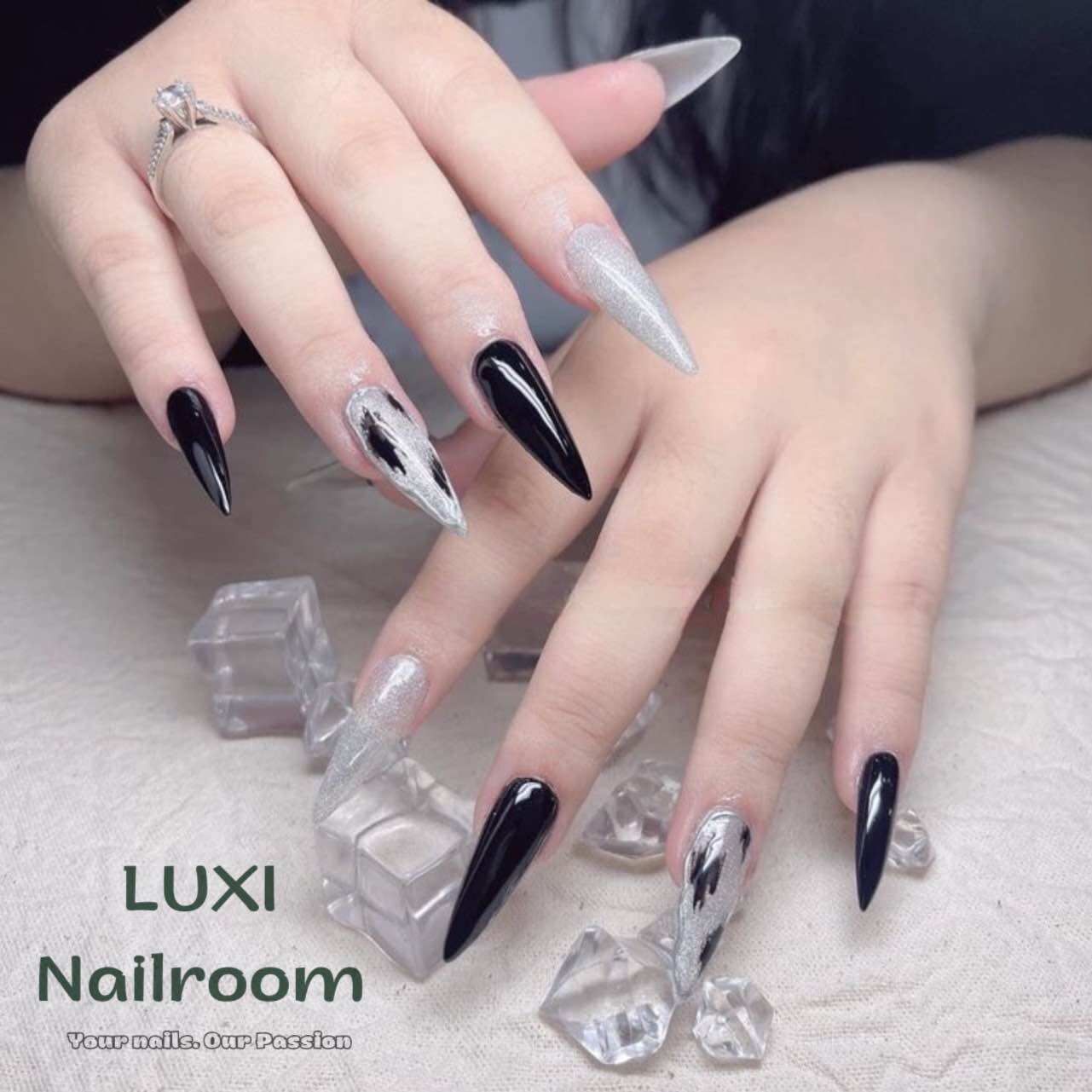 Nailbox - Móng Úp Thiết Kế Mẫu Đen Cá Tính