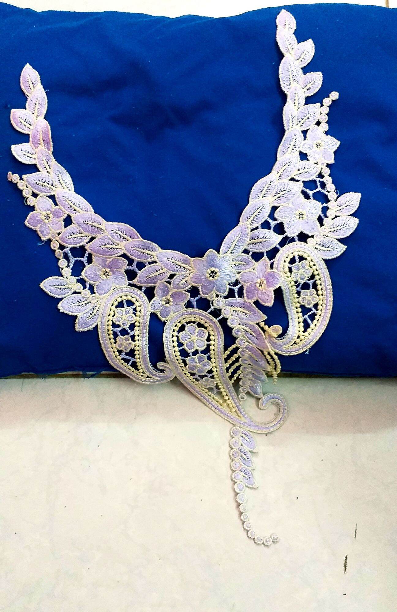 Cổ thêu chỉ lụa cao cấp/ cổ ren thêu trang trí