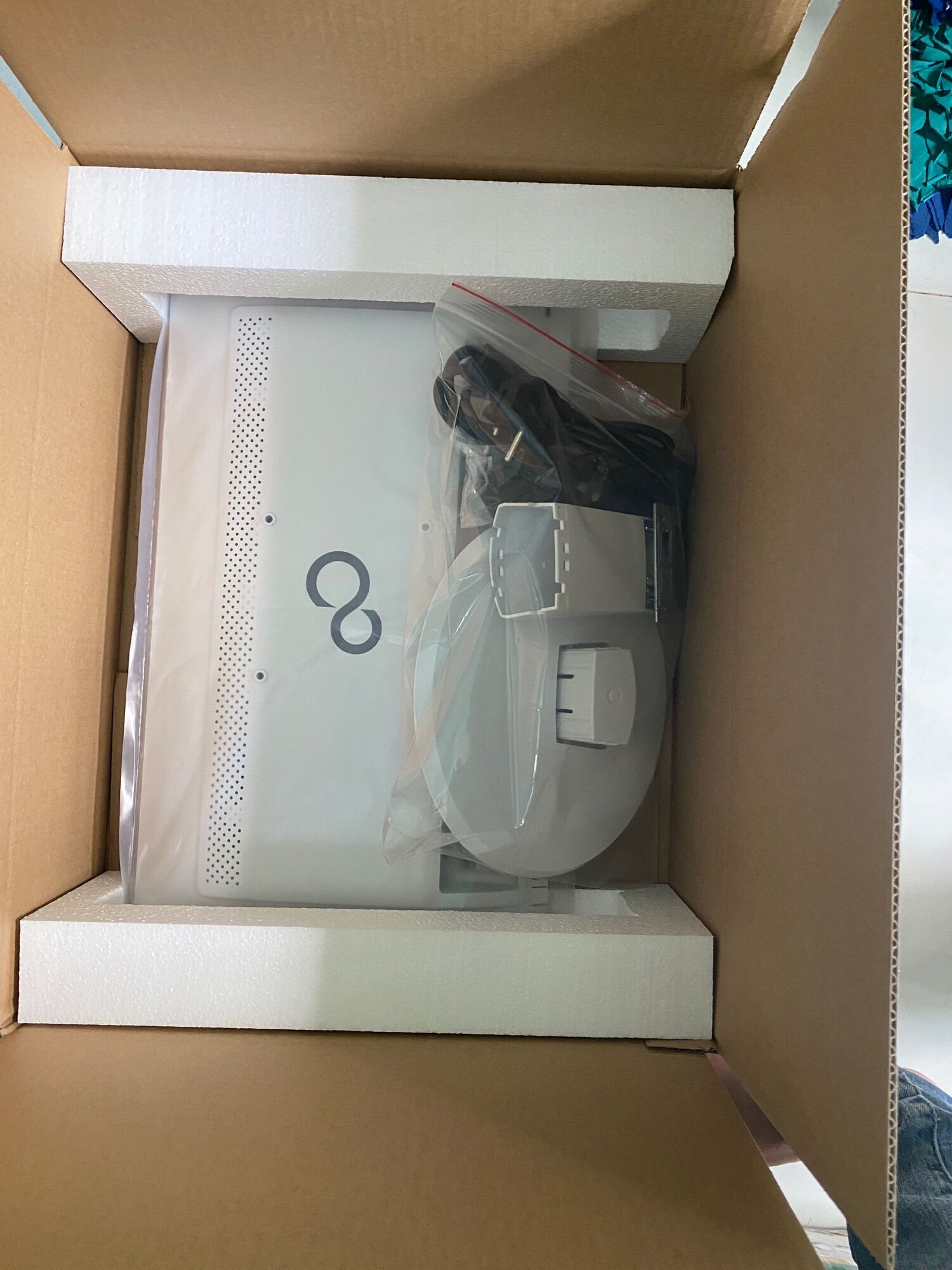 Màn hình vi tính Fujitsu 20 inch renew Fullbox