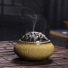 Lư Xông Trầm Hương