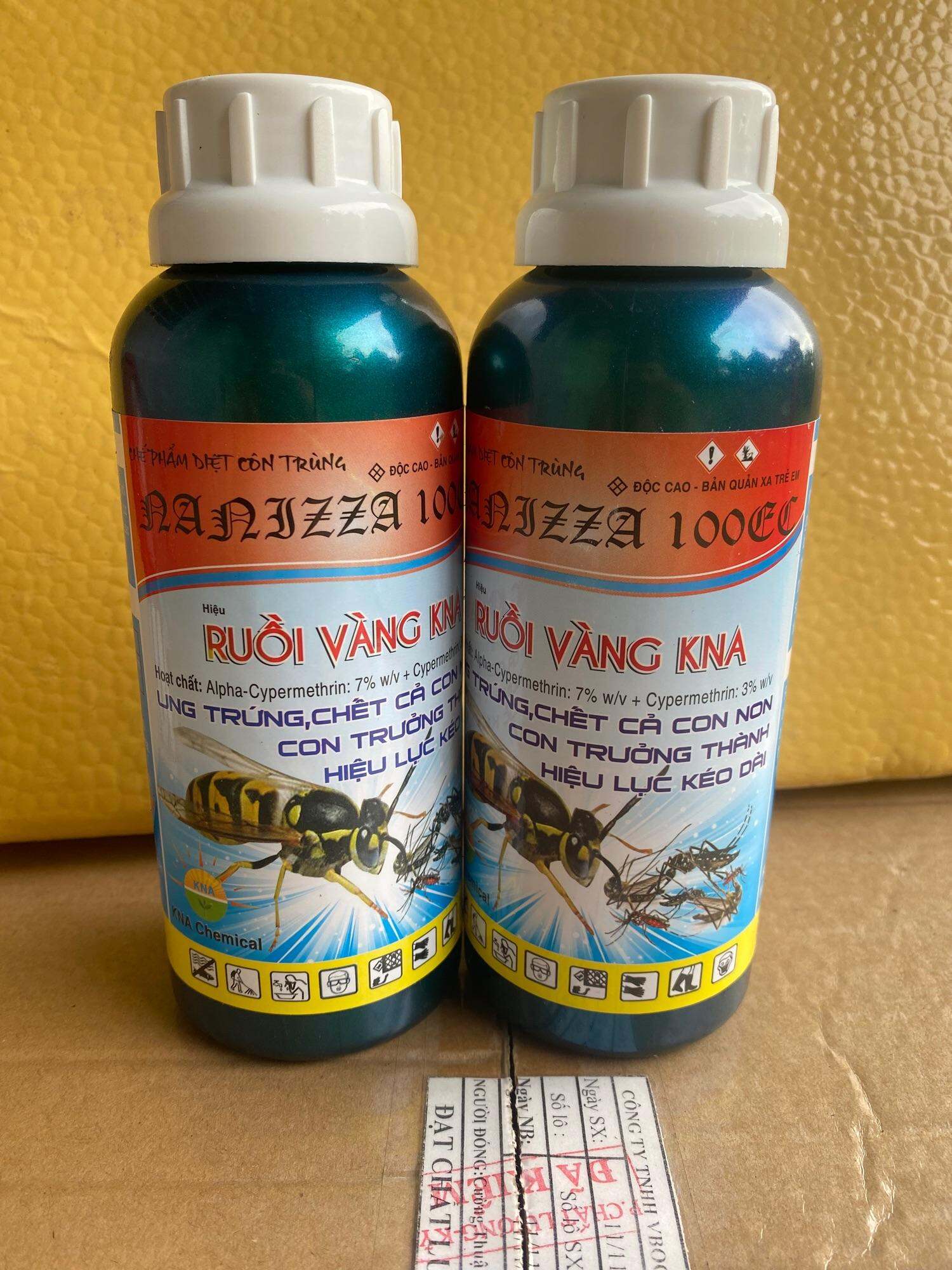 Thuốc diệt ruồi vàng chai 450ml làm ung trứng chết cả con non con trưởng thành diệt được cả bọ trĩ rệp sáp rầy xanh. Hiệu lực kéo dài