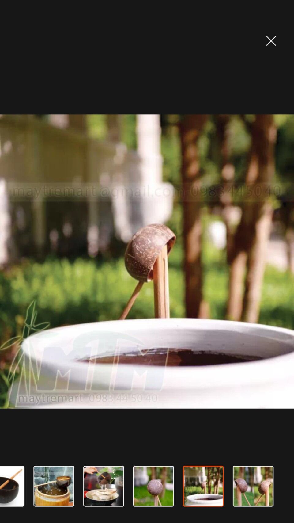 gáo múc nước bằng gáo dừa