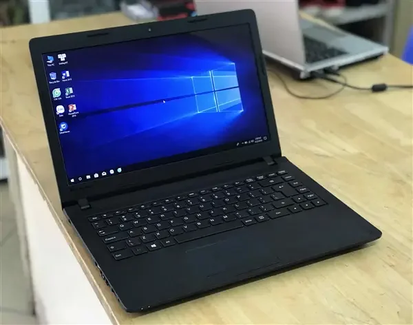 Laptop Lenovo i3 5005U ram 4g ssd 128G