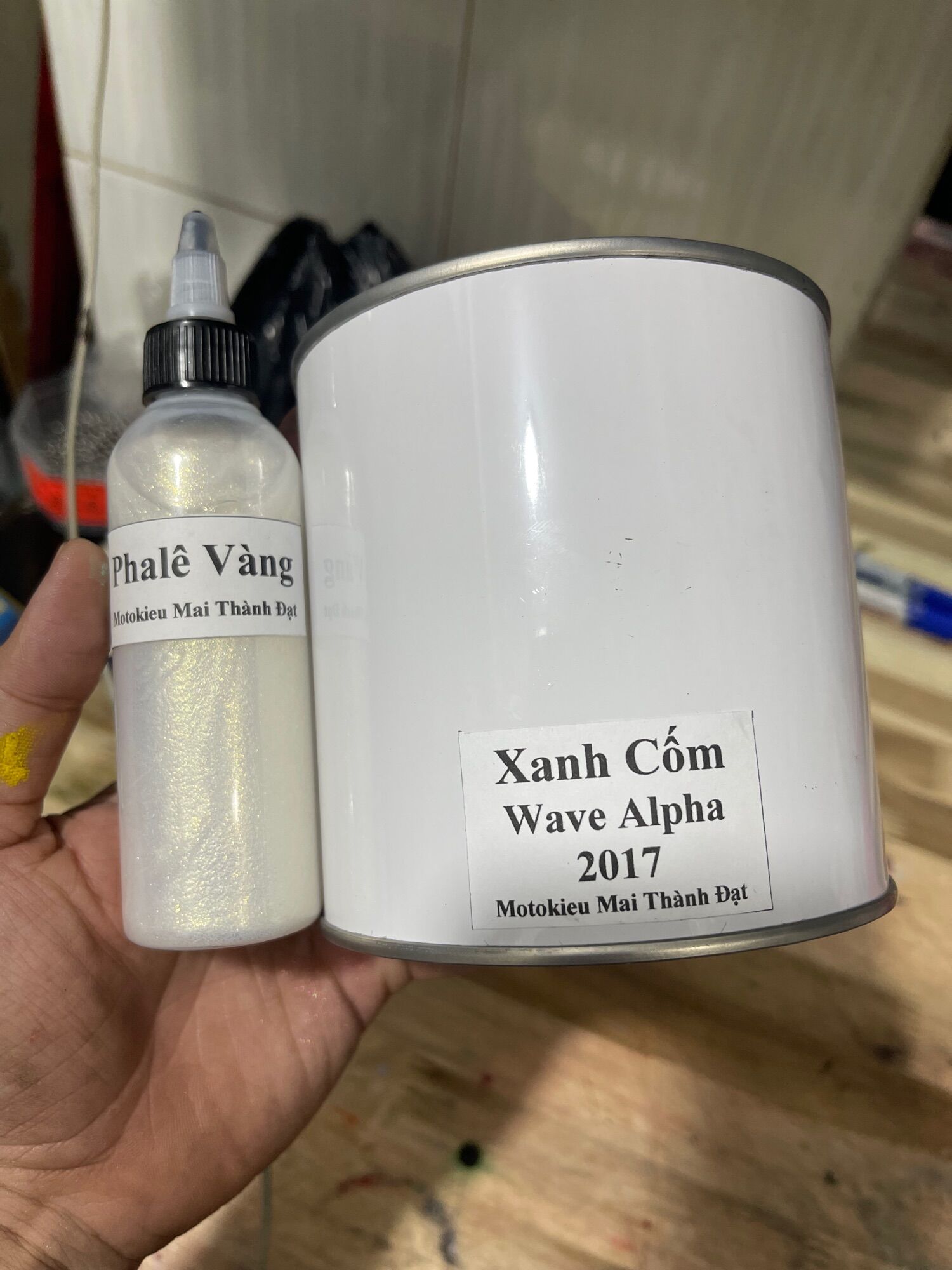 Màu sơn xanh cốm shmode- wavealpha2017 đóng gói 1kg