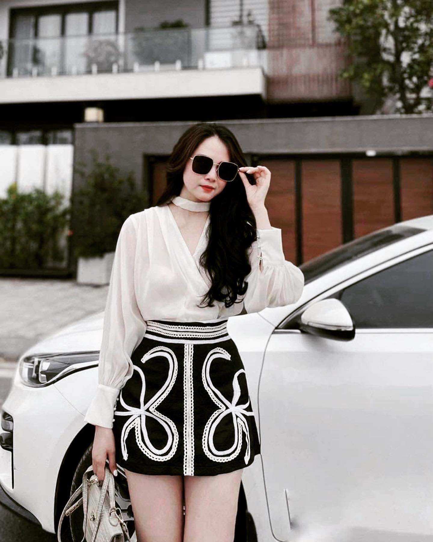[CimonT] SET ÁO LỤA KÈM CHÂN VÁY HOẠ TIẾT SANG TRỌNG