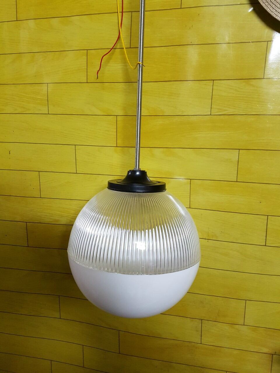 Đè cầu trụ cổng d20cm tặng kèm bóng led