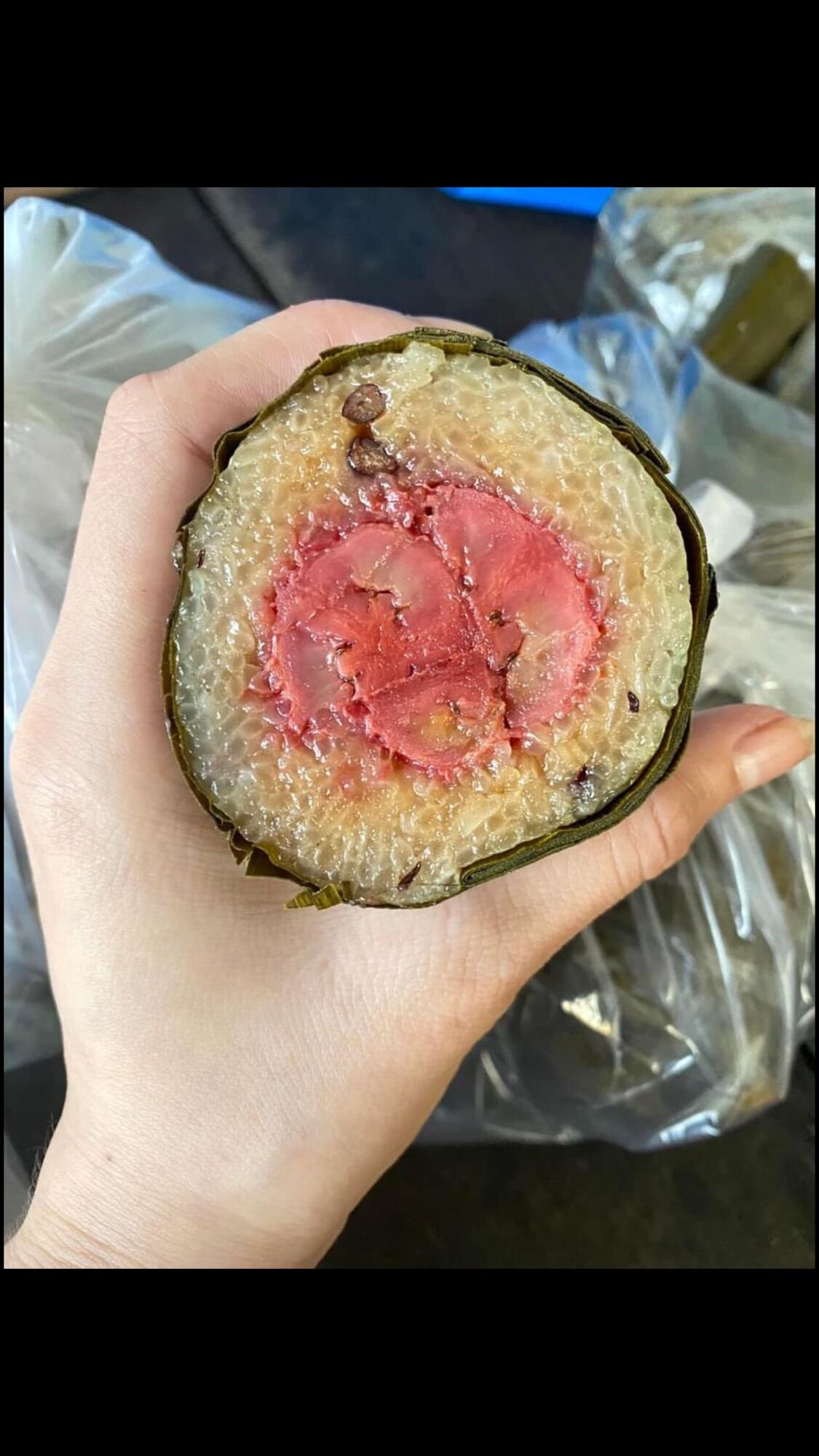 BÁNH TÉT CHUỐI - ĐẶC SẢN TRÀ VINH ( đòn 500g )