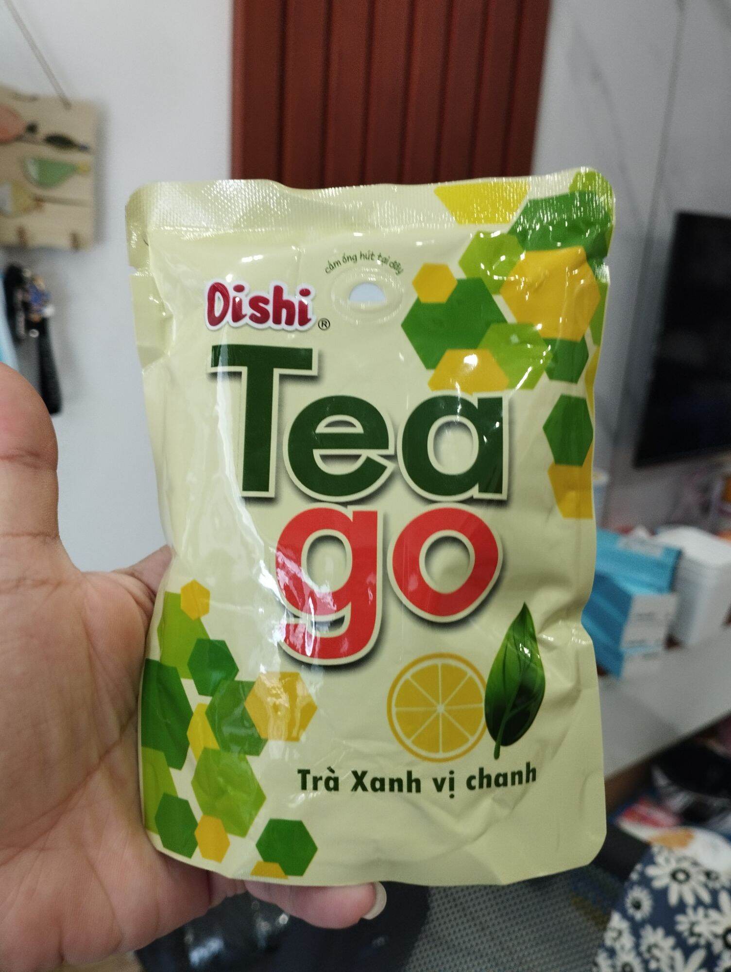Nước hoa quả Oishi 180 ml vị chanh