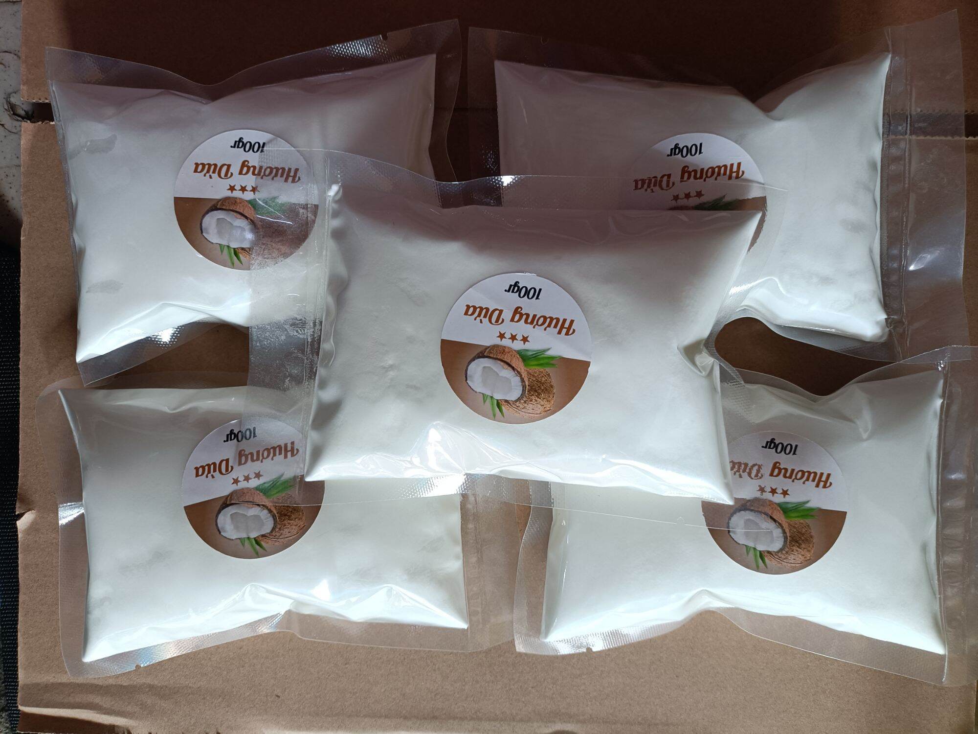 HƯƠNG DỪA DẠNG BỘT (GÓI 100GR) - MALAYSIA