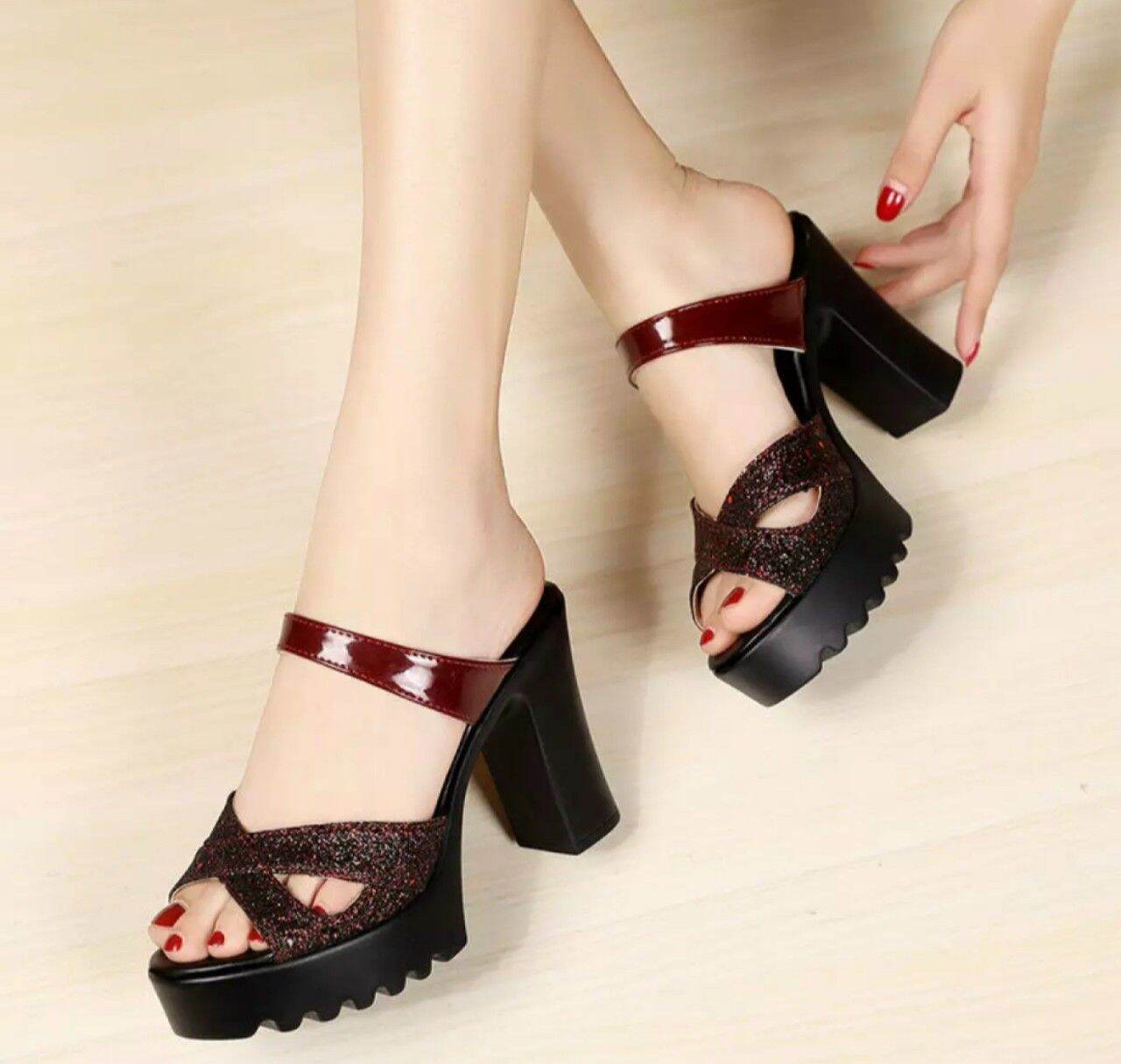 Dép cao gót đế răng cưa 9f