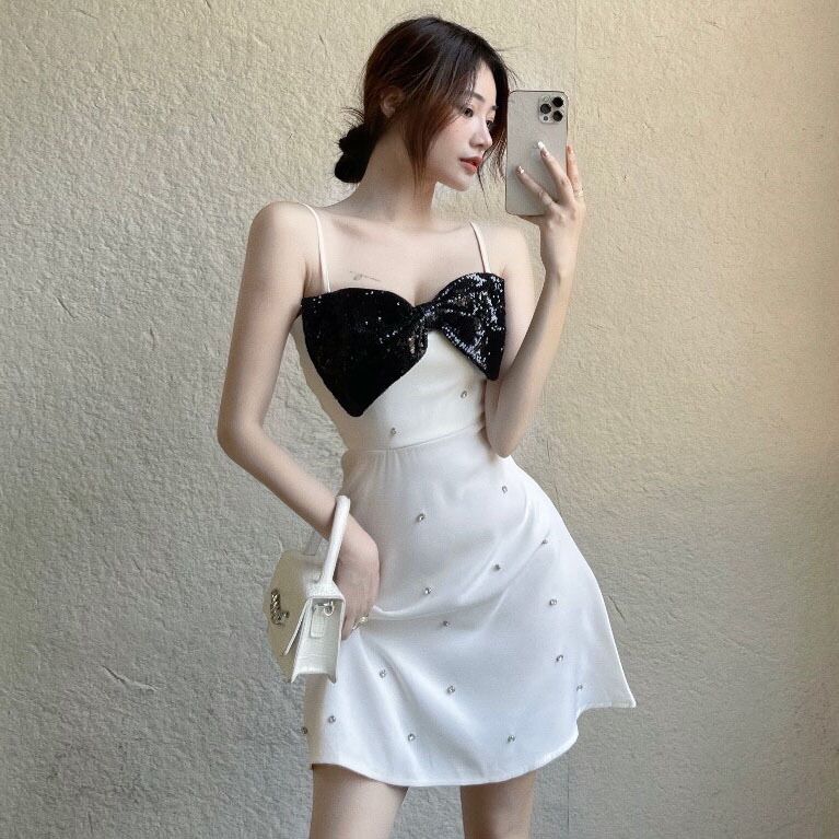 Váy 2d đính ngọc nơ kim sa