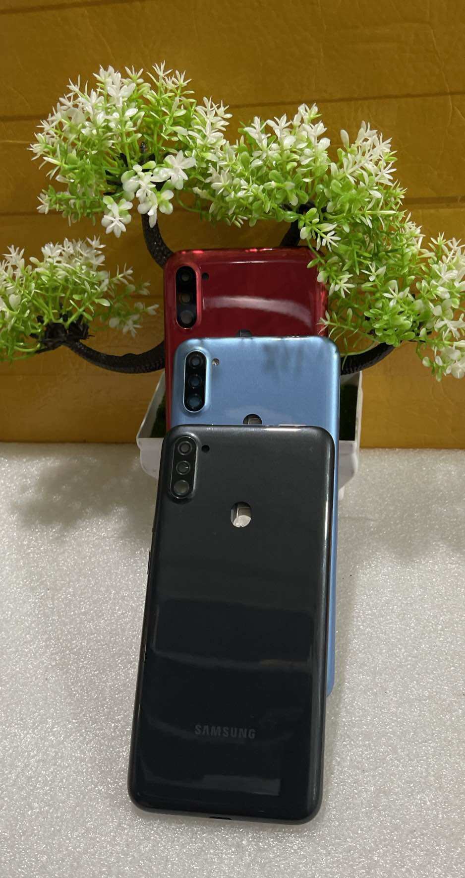 Vỏ Sam Sung A11 full bộ có luôn kính camera với khay sim