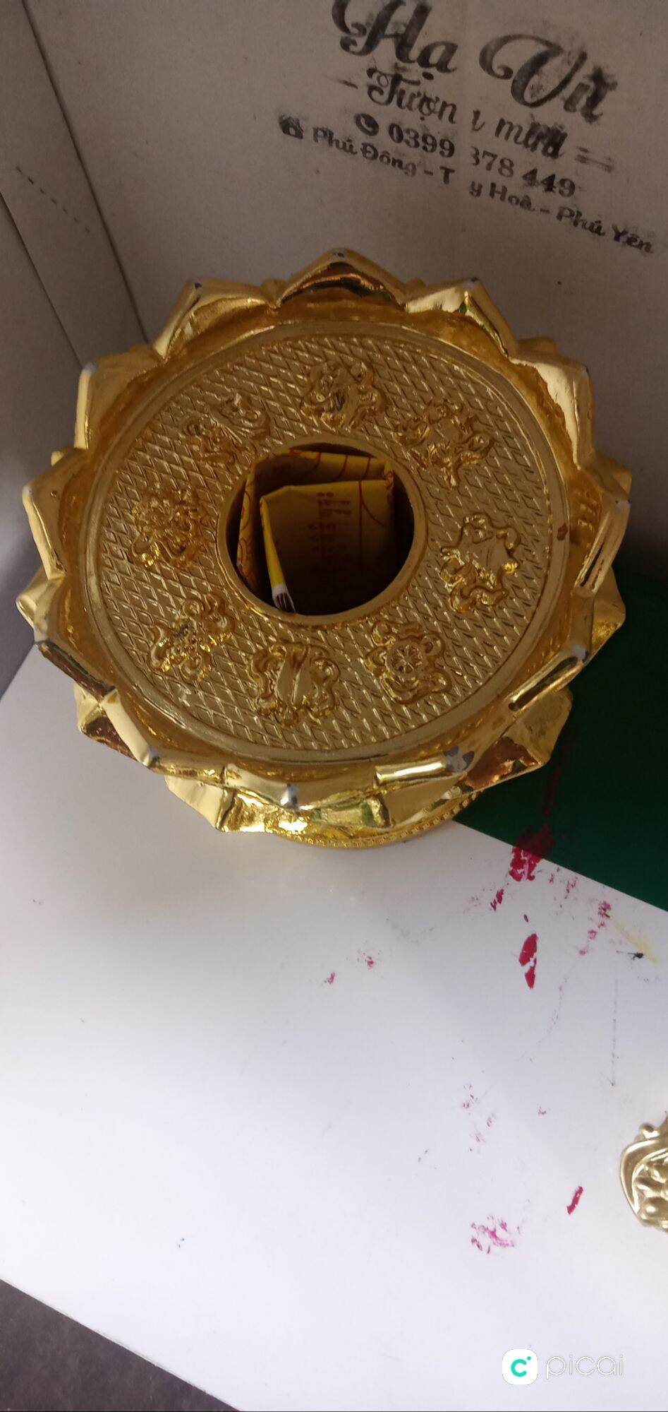 đế hoa sen để tượng Phật