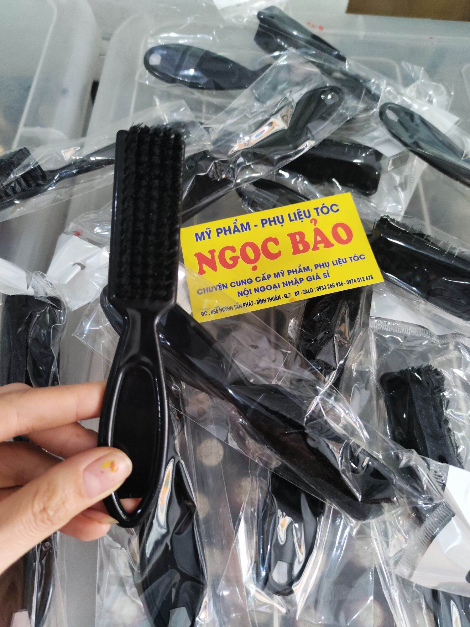 Chổi phủi tóc chuyên fade cho barbershop