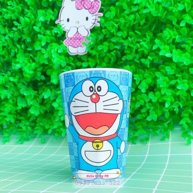 Ly uống nước 480ml Hello Kitty - Doremon Doraemon