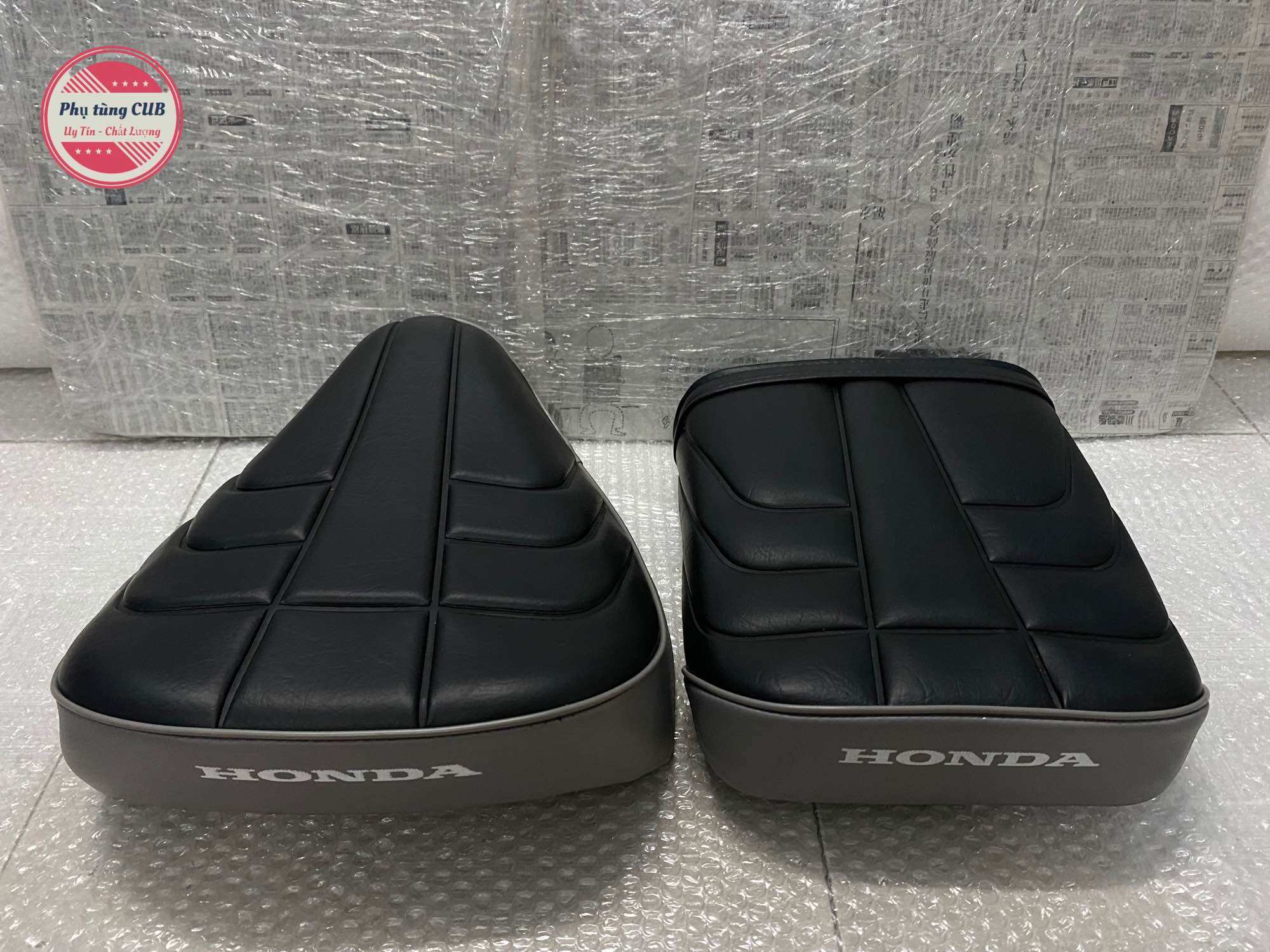 Bộ yên xe cub 81-82-84-custom đen xám múi nổi