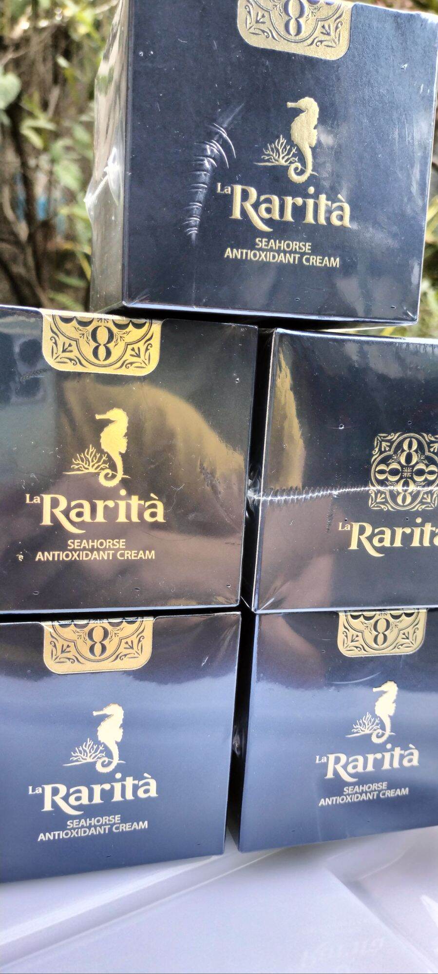 Kem cá ngựa Rarita