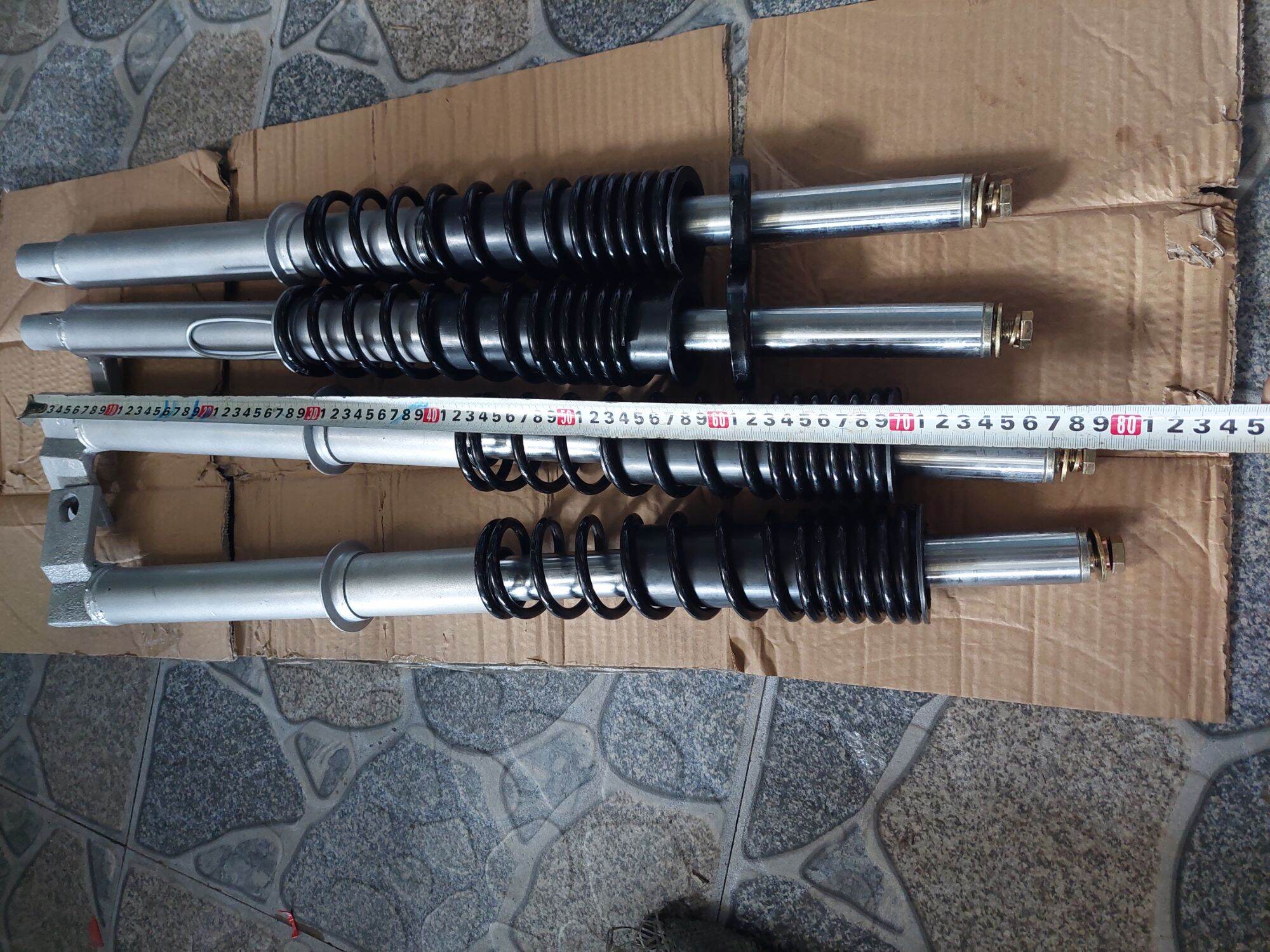 TY PHUỘC  XE 3 BÁNH