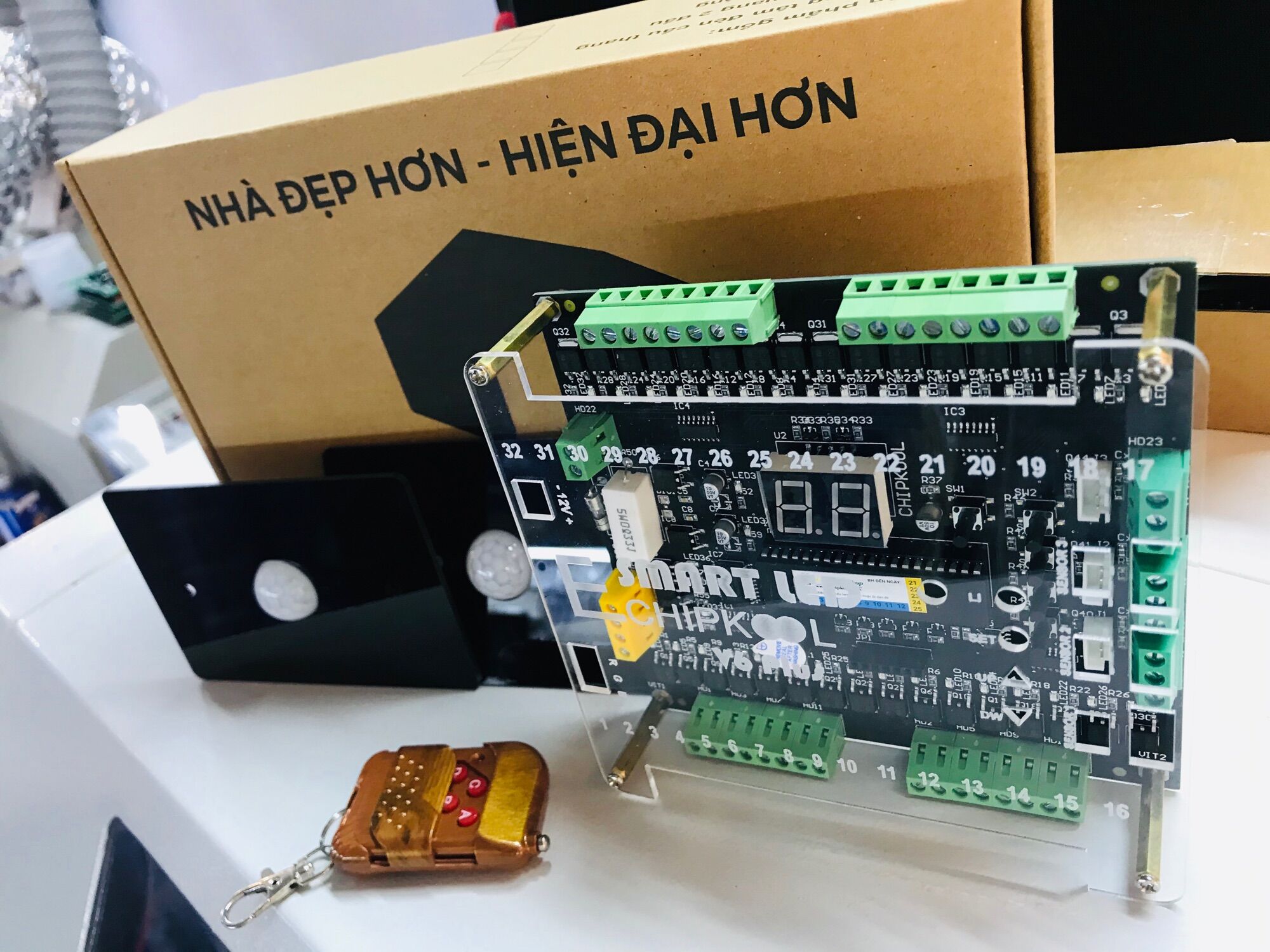 Mạch đèn led cầu thang thông minh V6 Plus 2022 Full