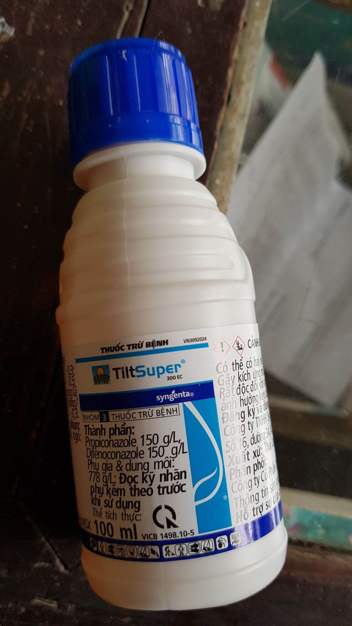 Thuốc trừ bệnh đốm lá, vàng lá, rỉ sắt, thán thư TILTSuper 100ml