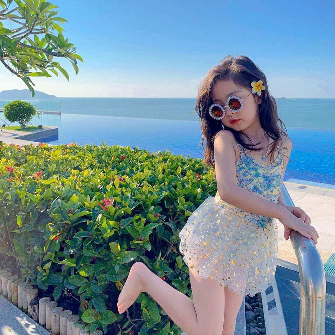 Bộ bơi tiên cá cho bé