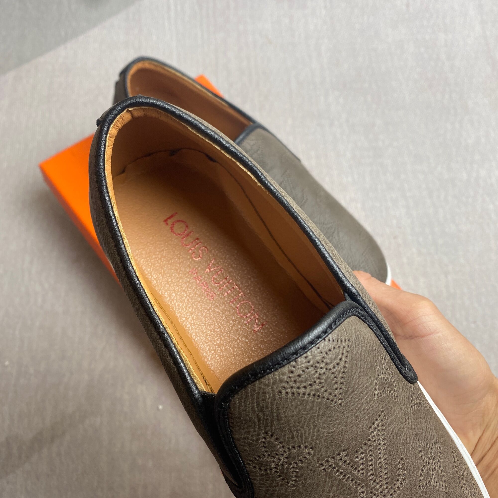 Giày Lười Nam - Slipon L.V Da Bò - Xám