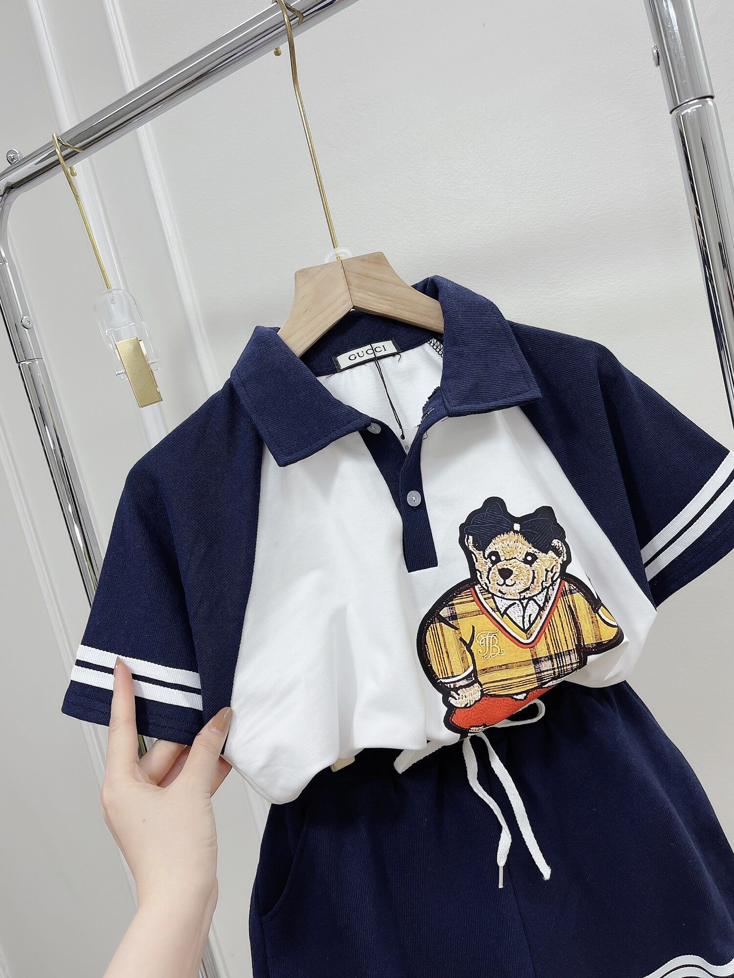 SÉT BỘ POLO THÊU GẤU NỔI DN23