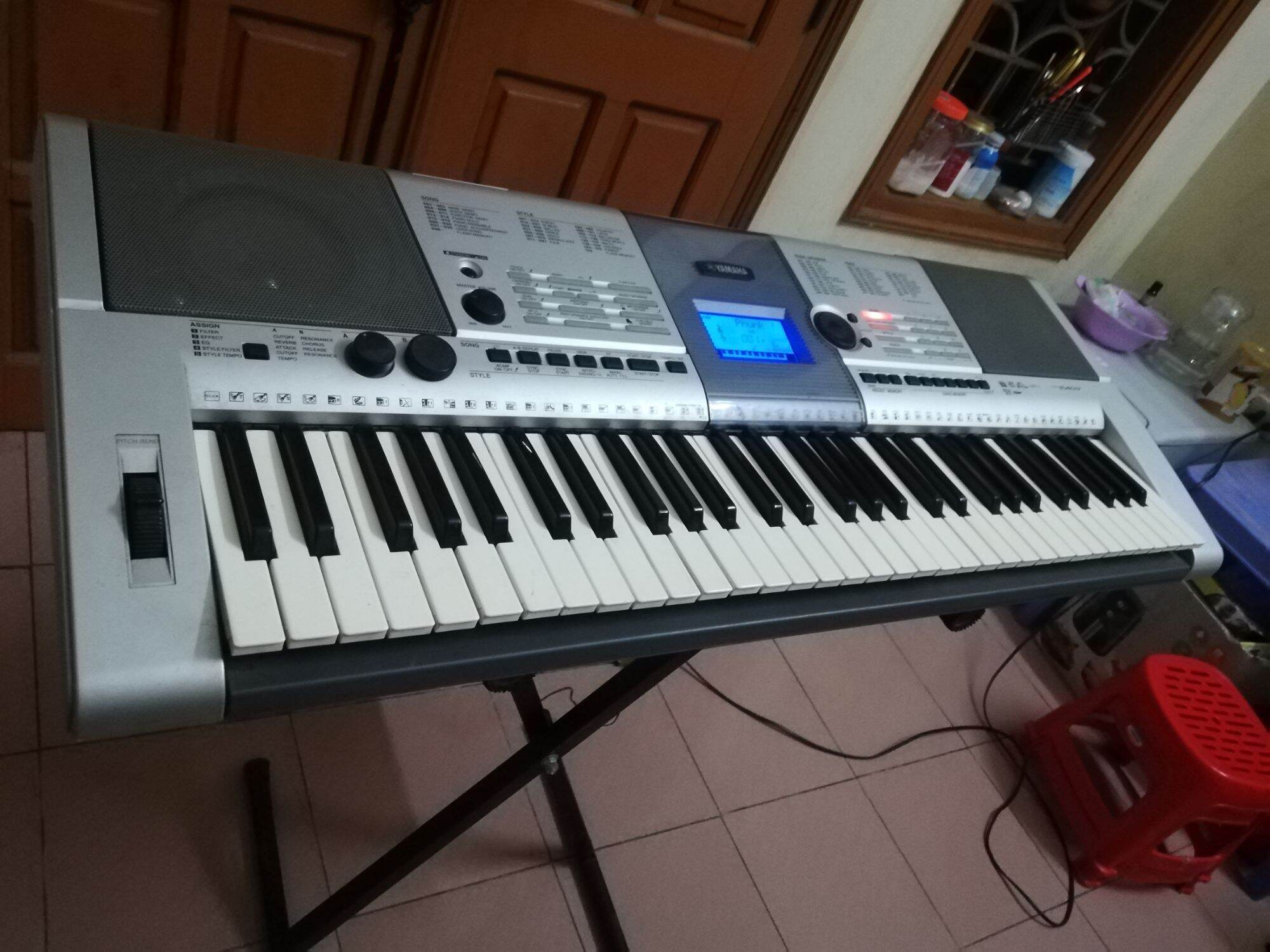 Đàn Organ Yamaha PSR e403