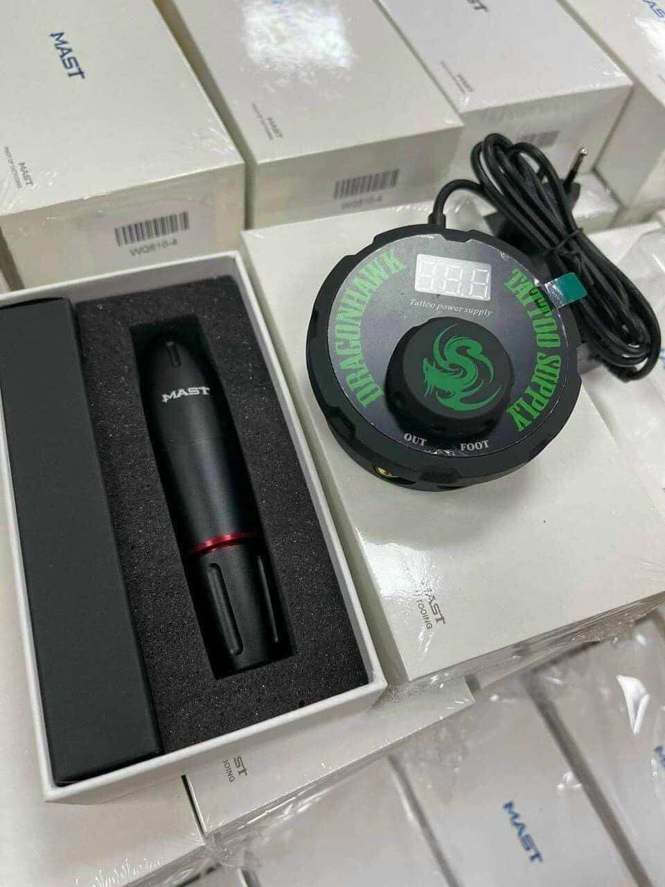 Pen Mast Ú